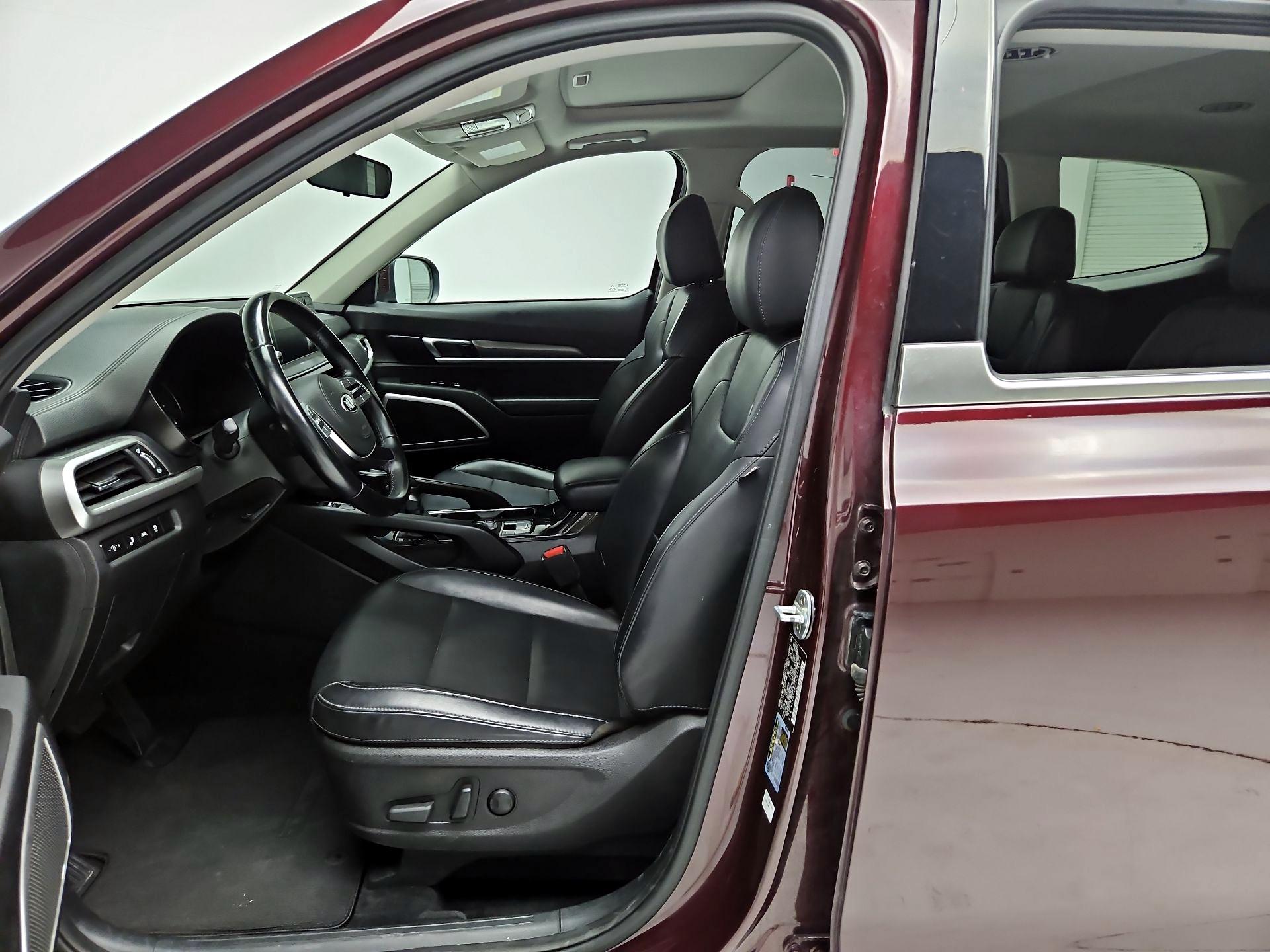 Thumbnail: 2020 Kia Telluride - 11