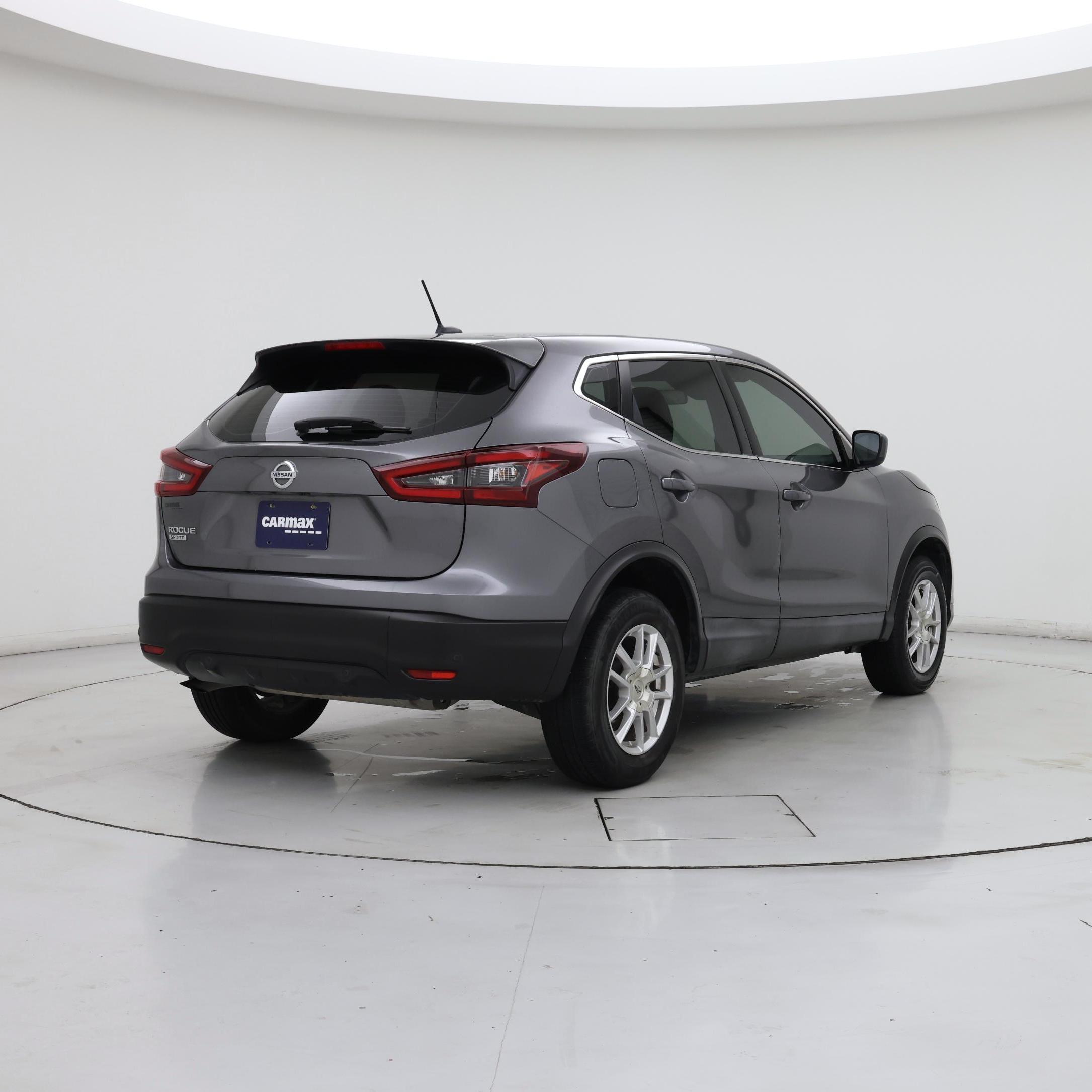 Thumbnail: 2020 Nissan Rogue Sport - 8