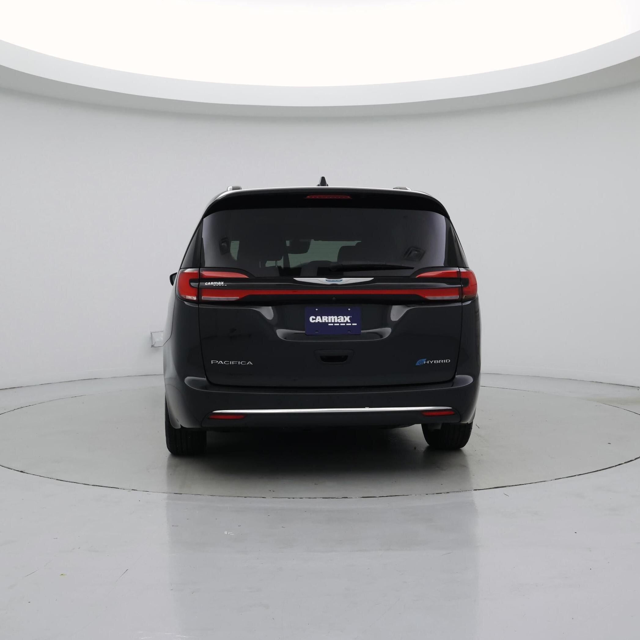 Thumbnail: 2021 Chrysler Pacifica - 6