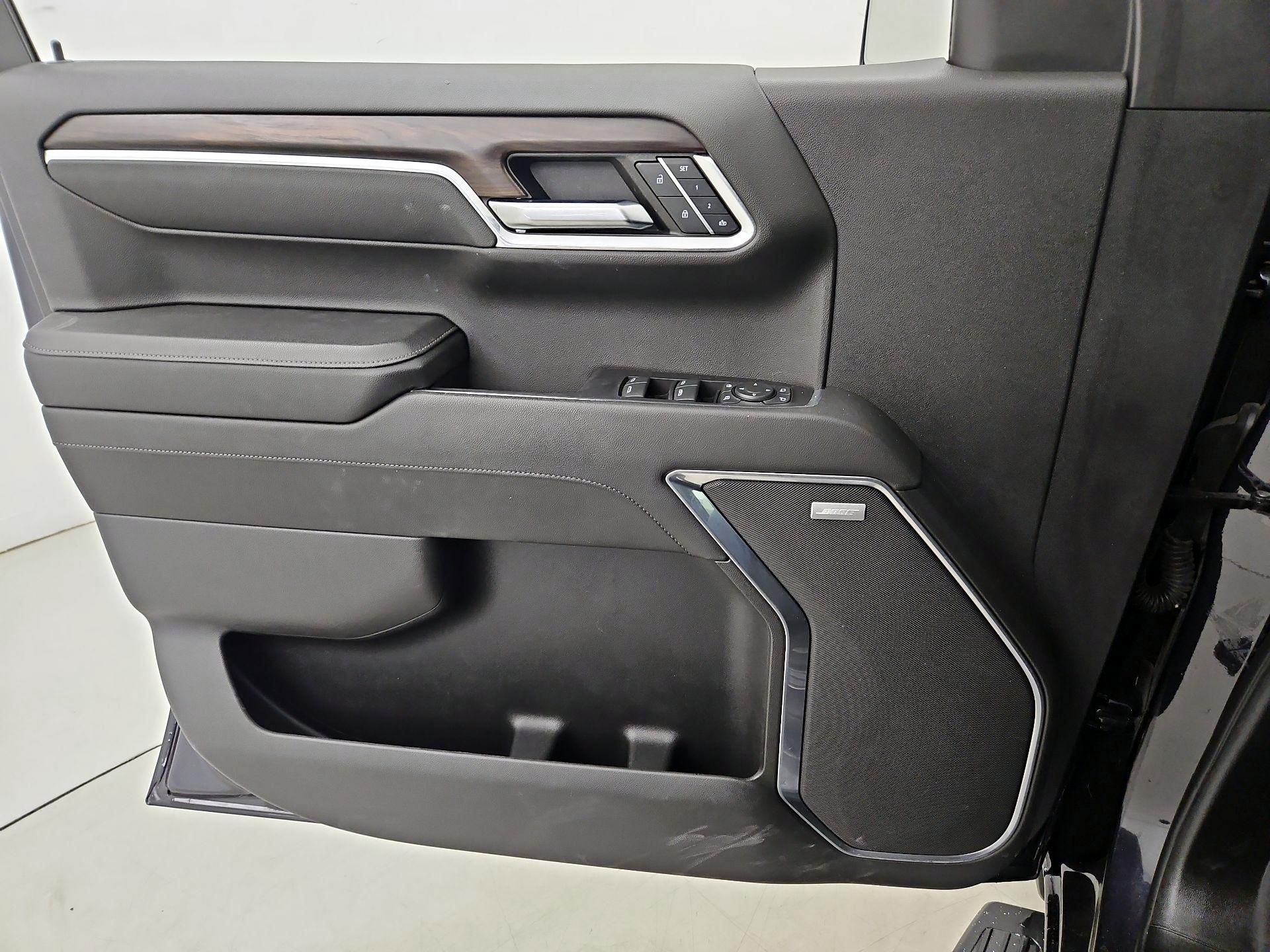 Thumbnail: 2023 GMC Sierra 1500 - 12