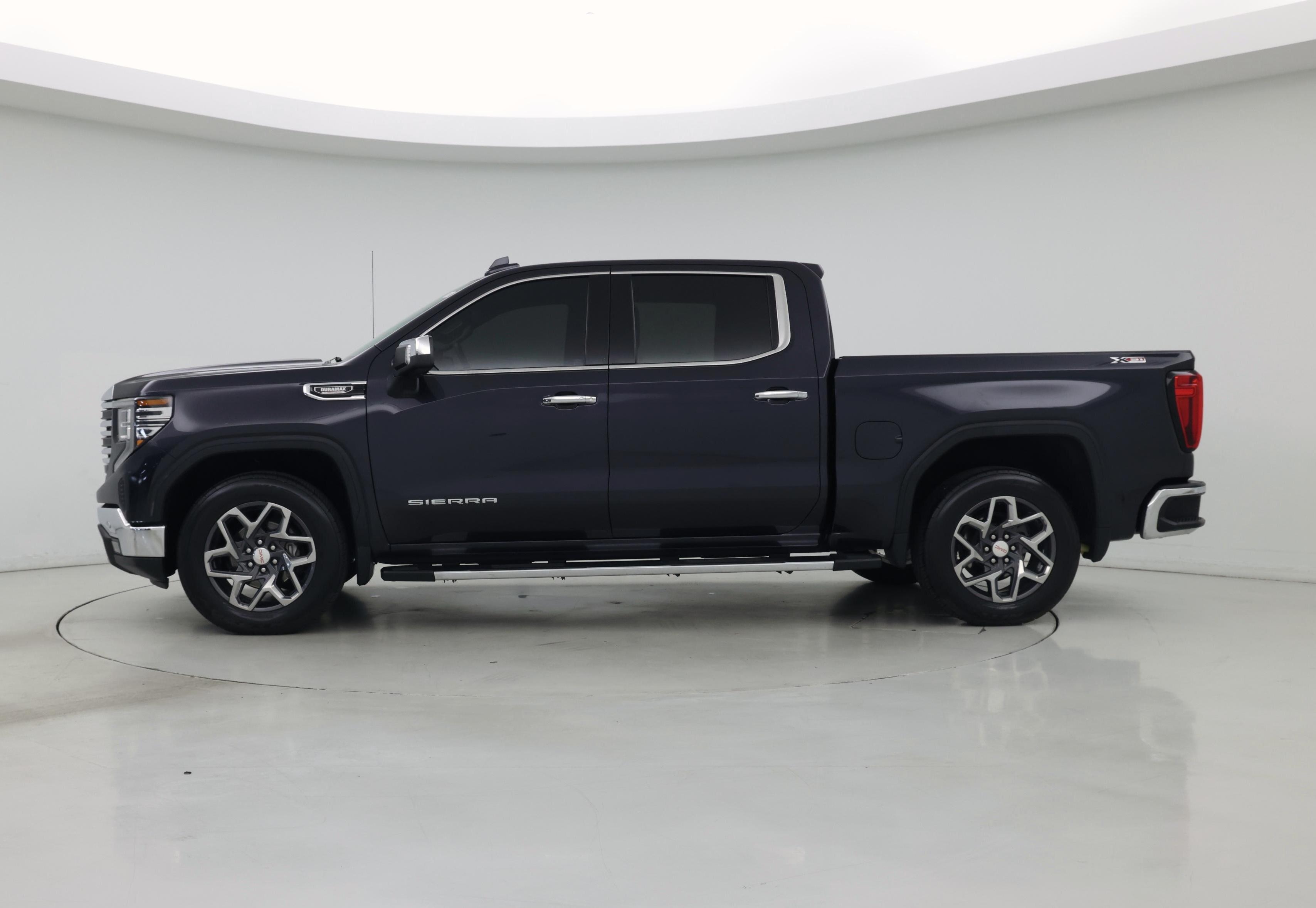 Thumbnail: 2023 GMC Sierra 1500 - 3