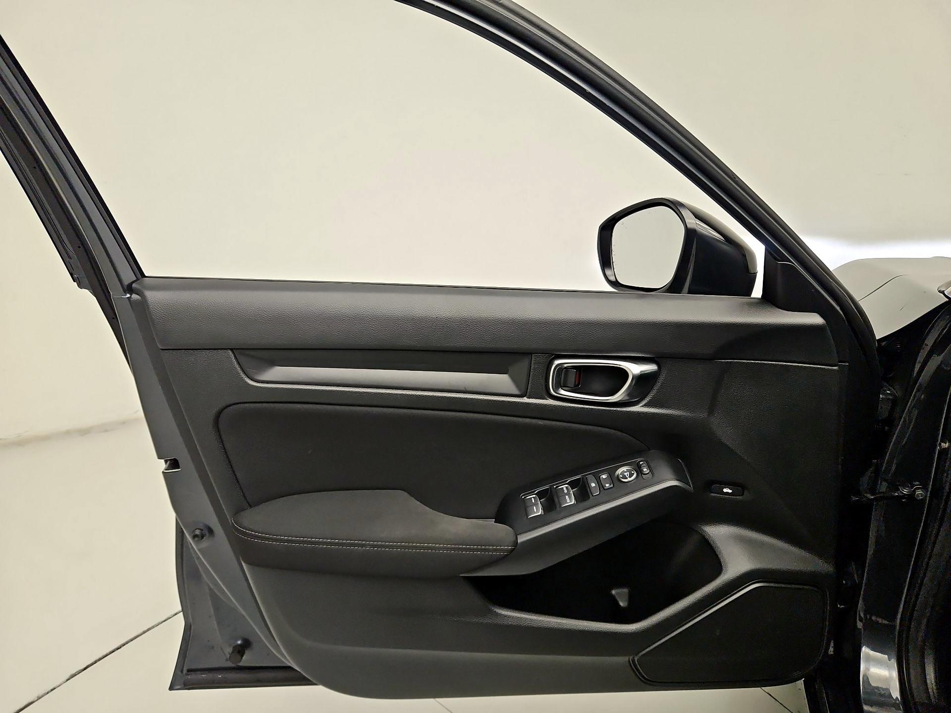 Thumbnail: 2024 Honda Civic - 12