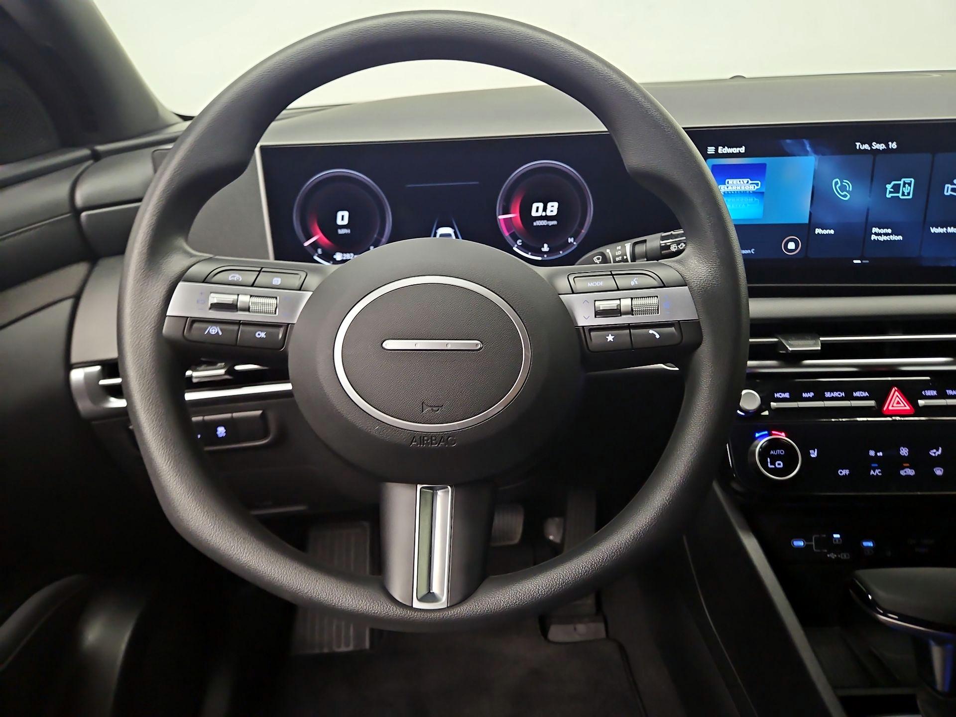 Thumbnail: 2025 Hyundai Santa Cruz - 10