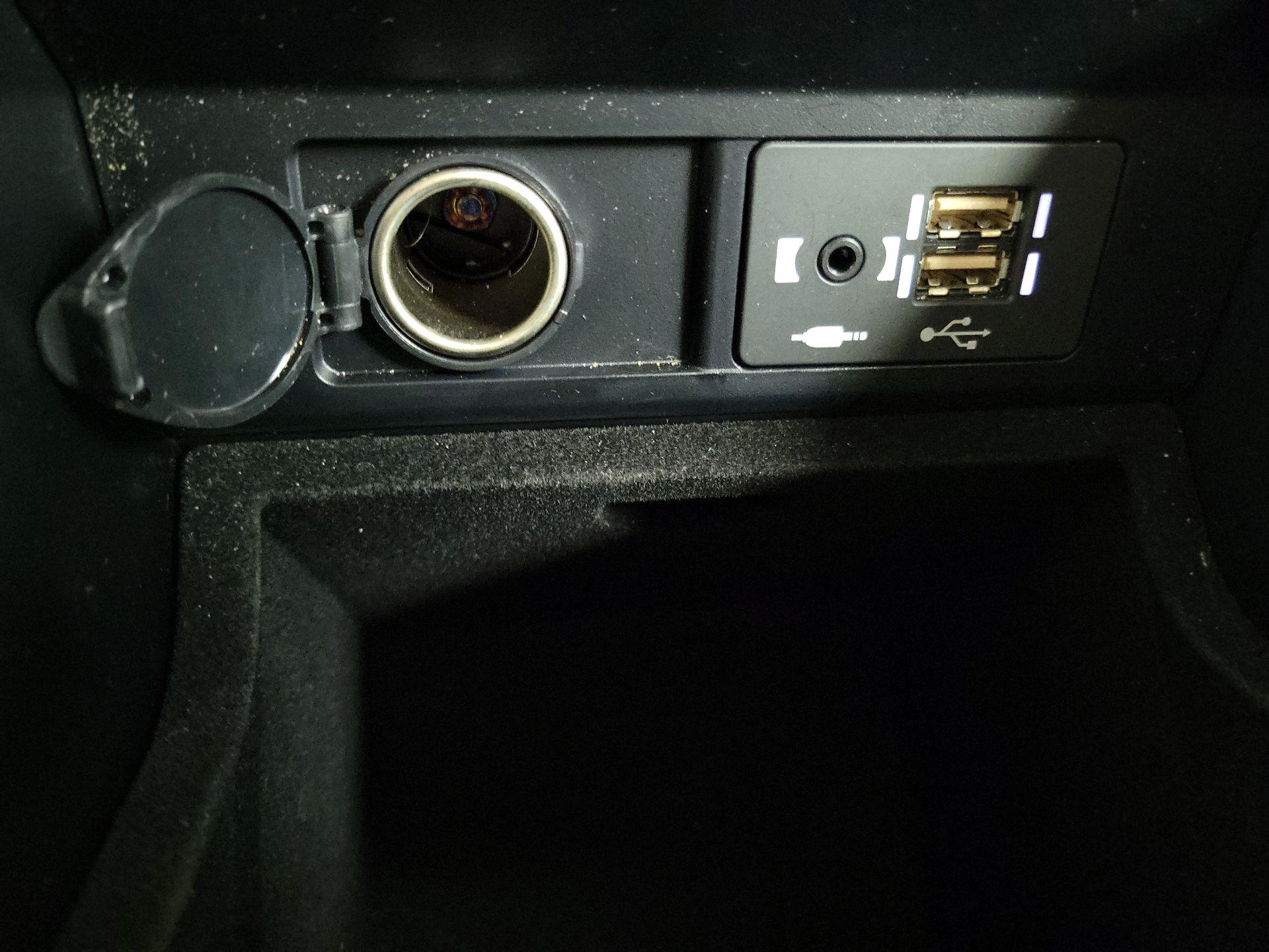 Thumbnail: 2022 Lexus RX - 19