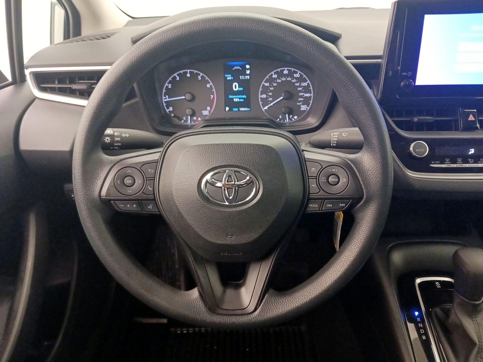 Thumbnail: 2023 Toyota Corolla - 10