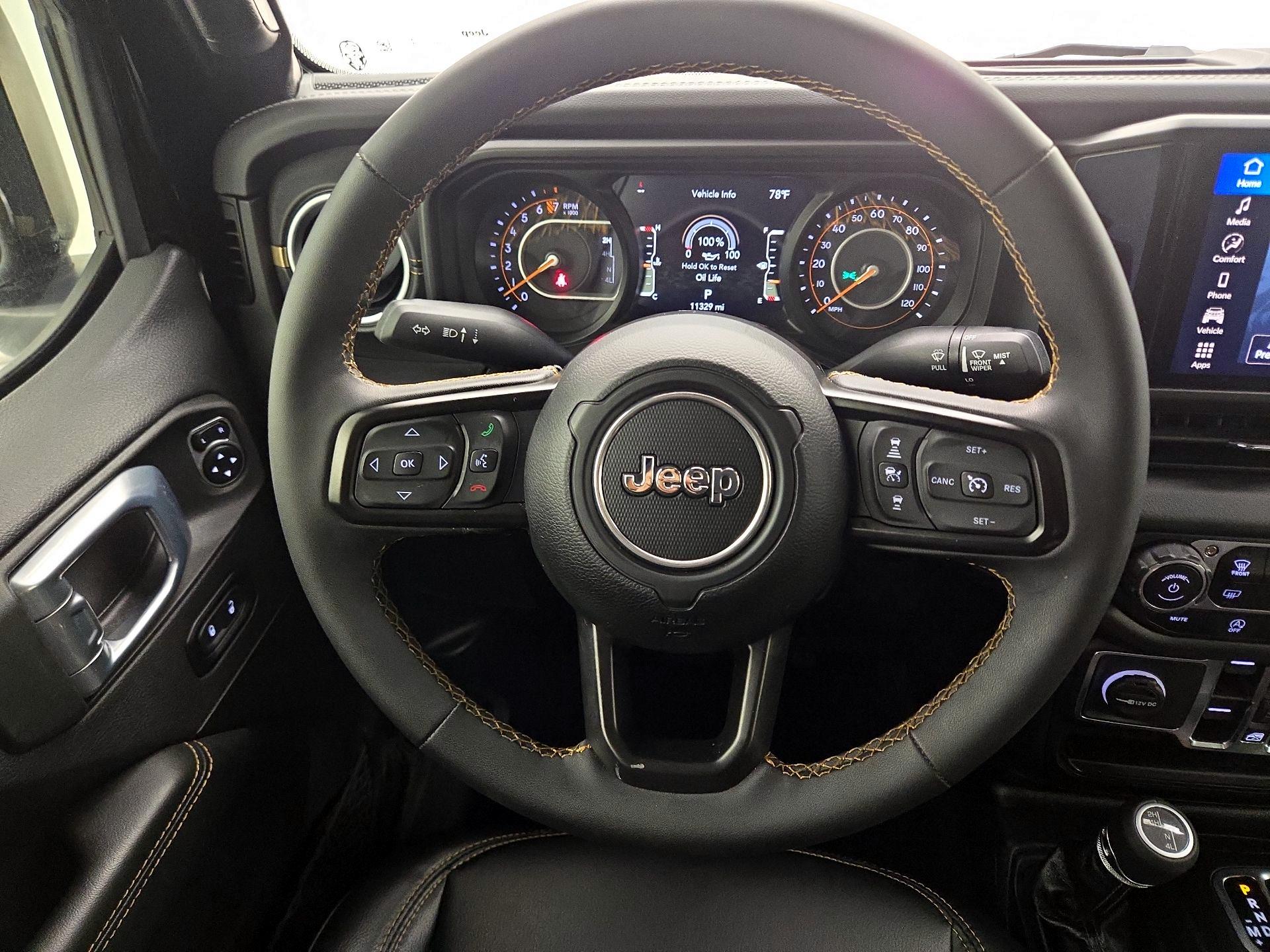 Thumbnail: 2024 Jeep Gladiator - 10