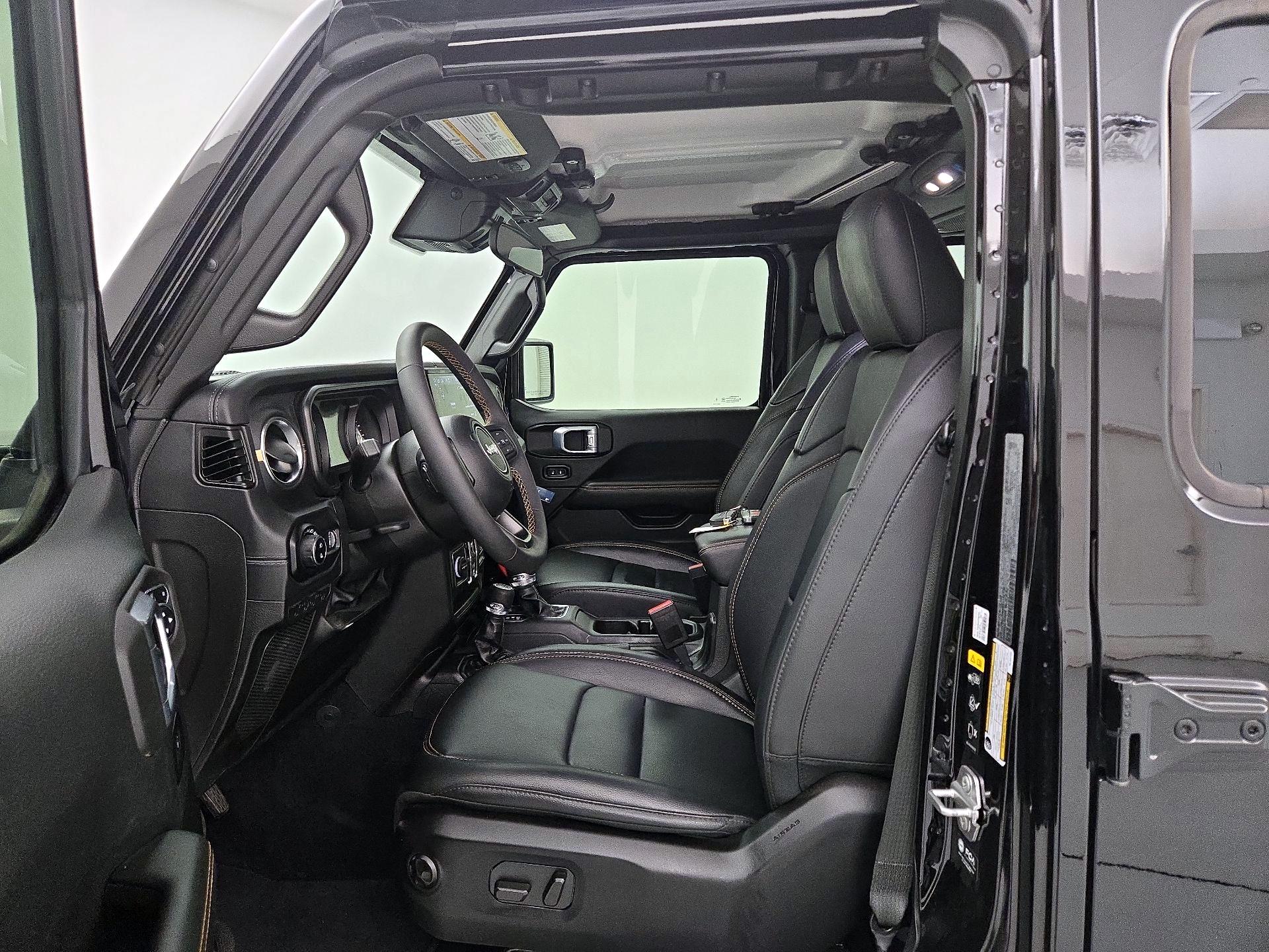 Thumbnail: 2024 Jeep Gladiator - 11