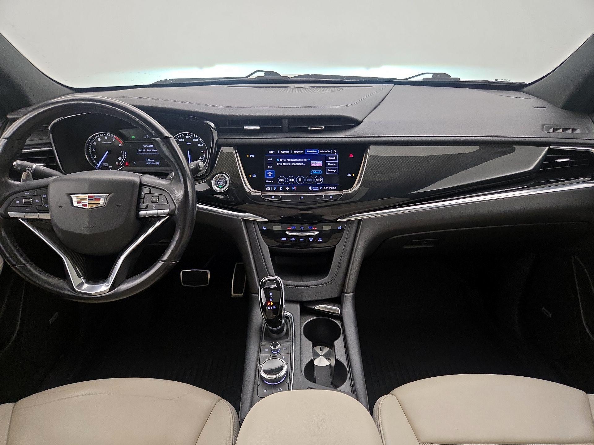 Thumbnail: 2021 Cadillac XT6 - 9