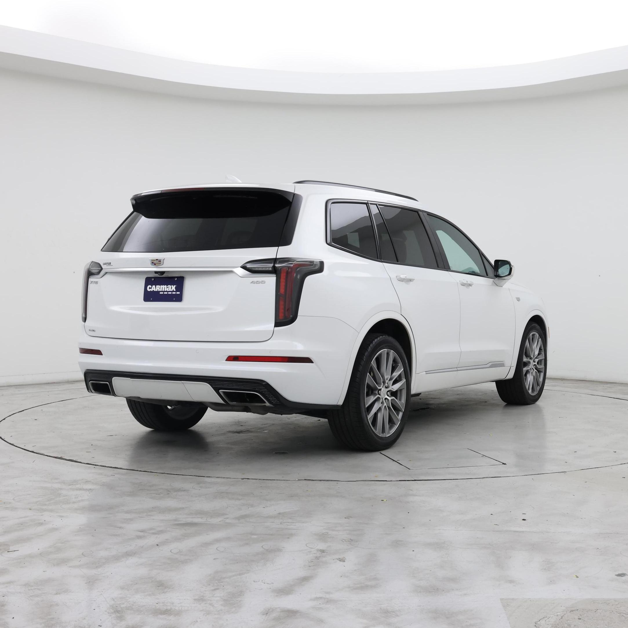 Thumbnail: 2021 Cadillac XT6 - 8