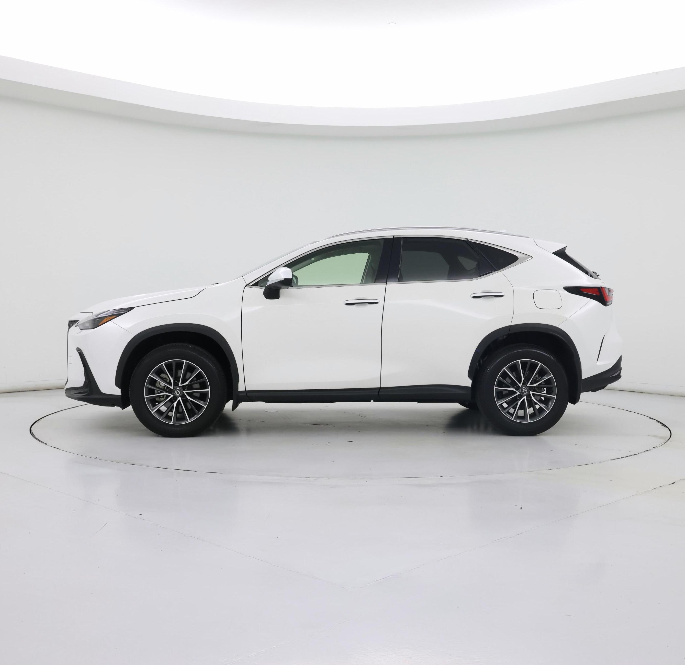 Thumbnail: 2024 Lexus NX - 3