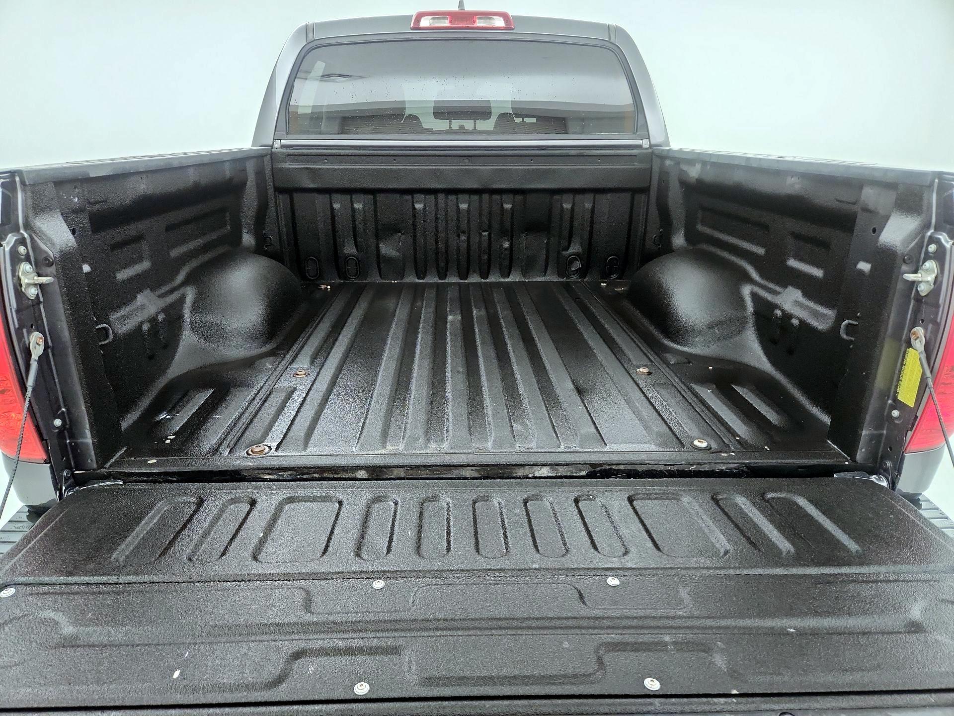 Thumbnail: 2020 Toyota Tundra - 16