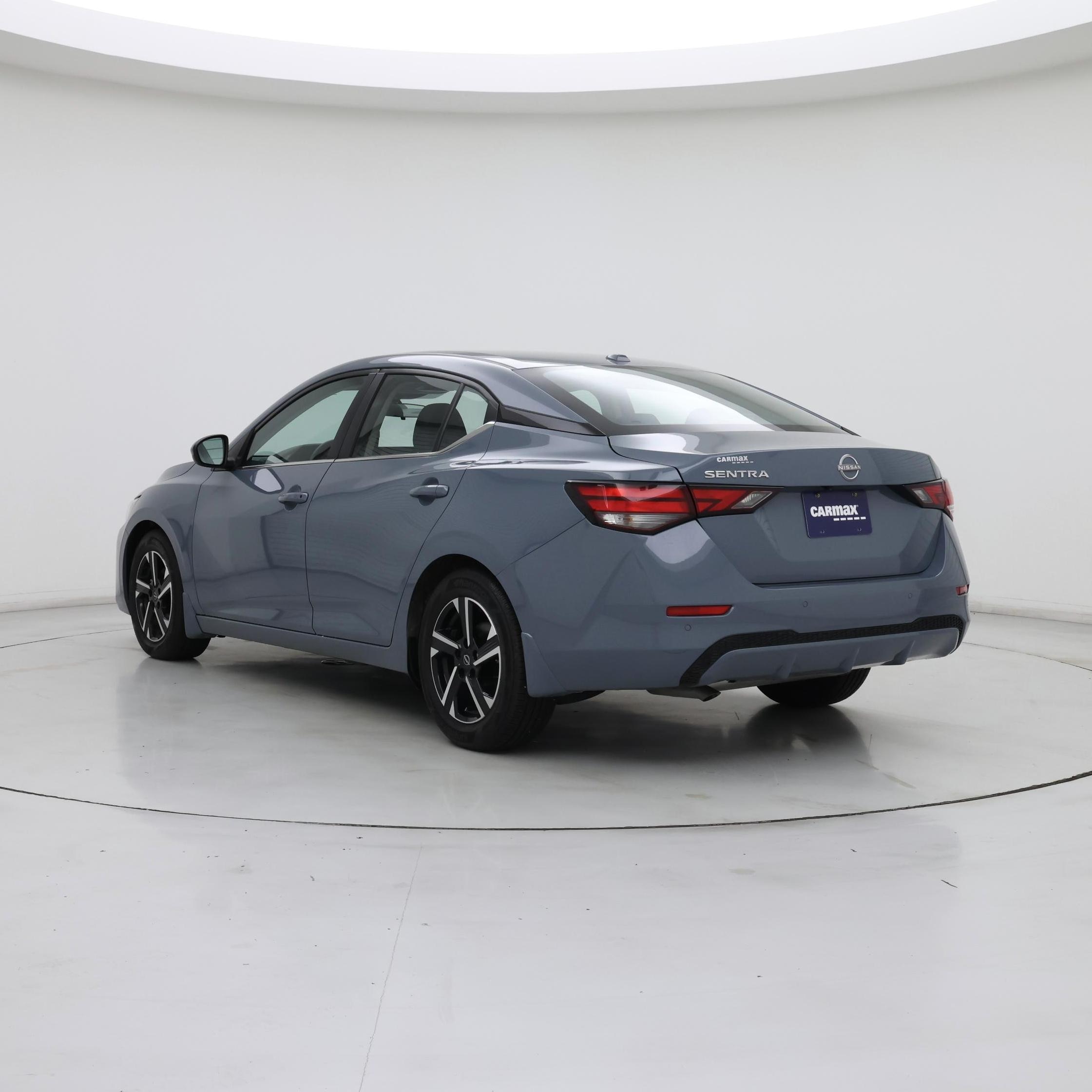 Thumbnail: 2025 Nissan Sentra - 2