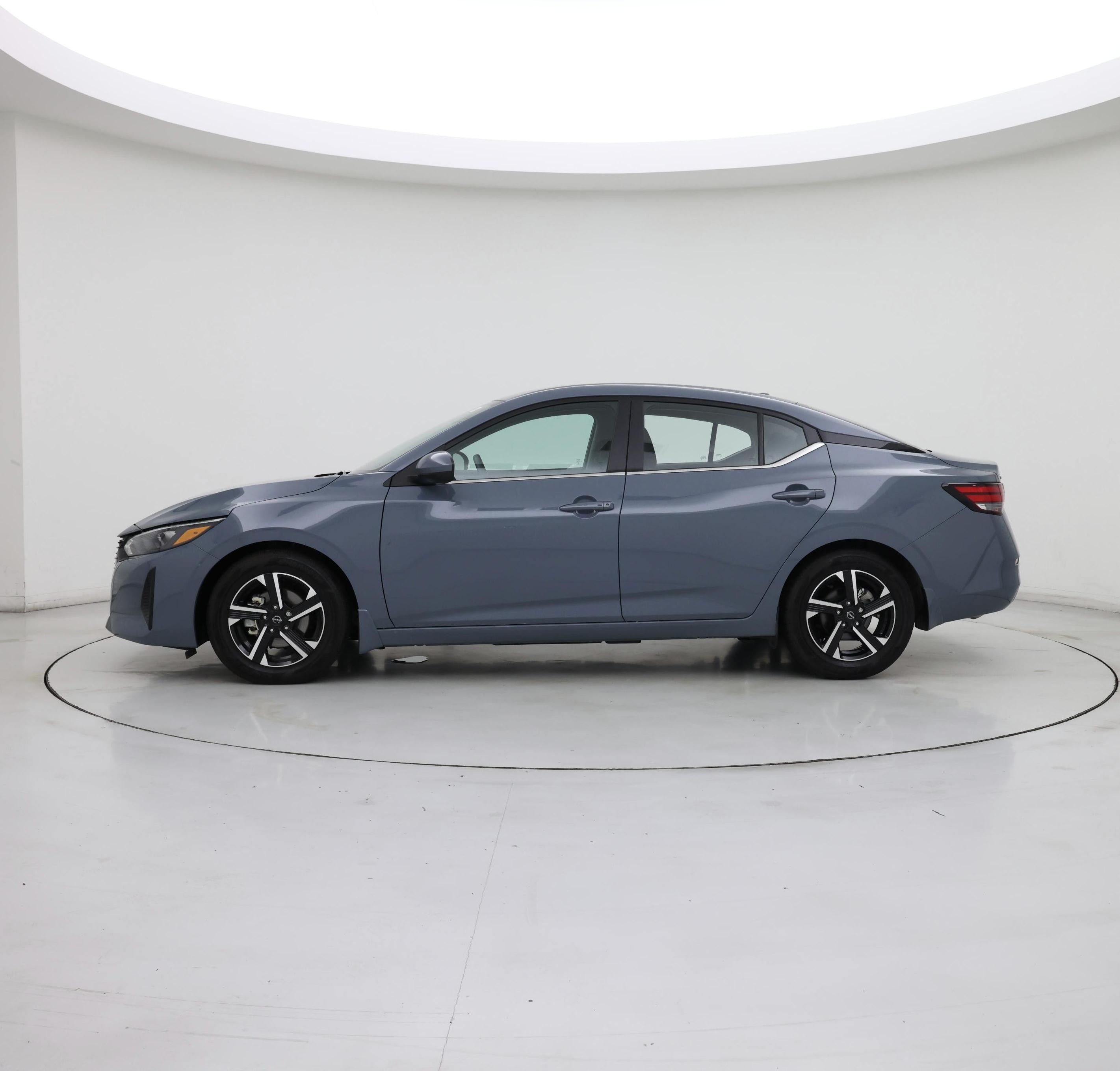 Thumbnail: 2025 Nissan Sentra - 3