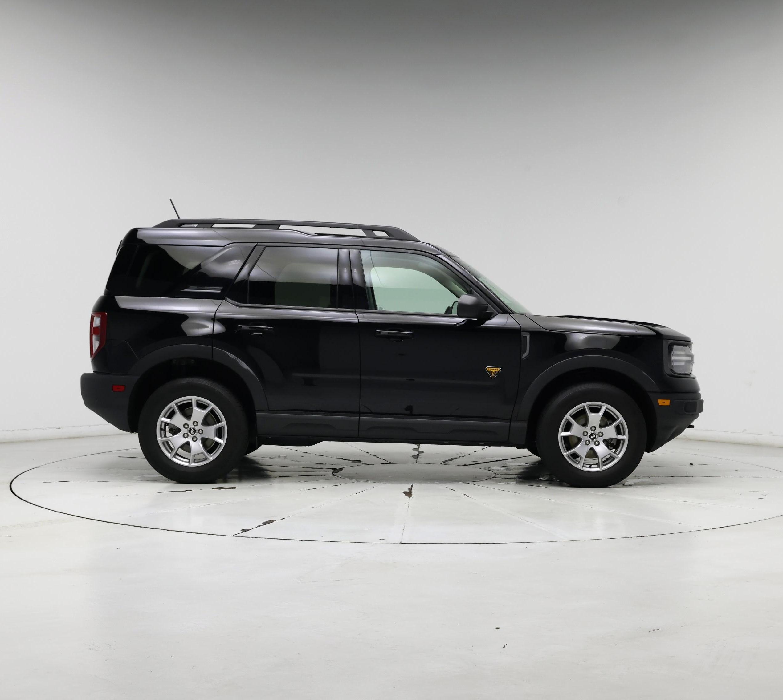 Thumbnail: 2022 Ford Bronco Sport - 7