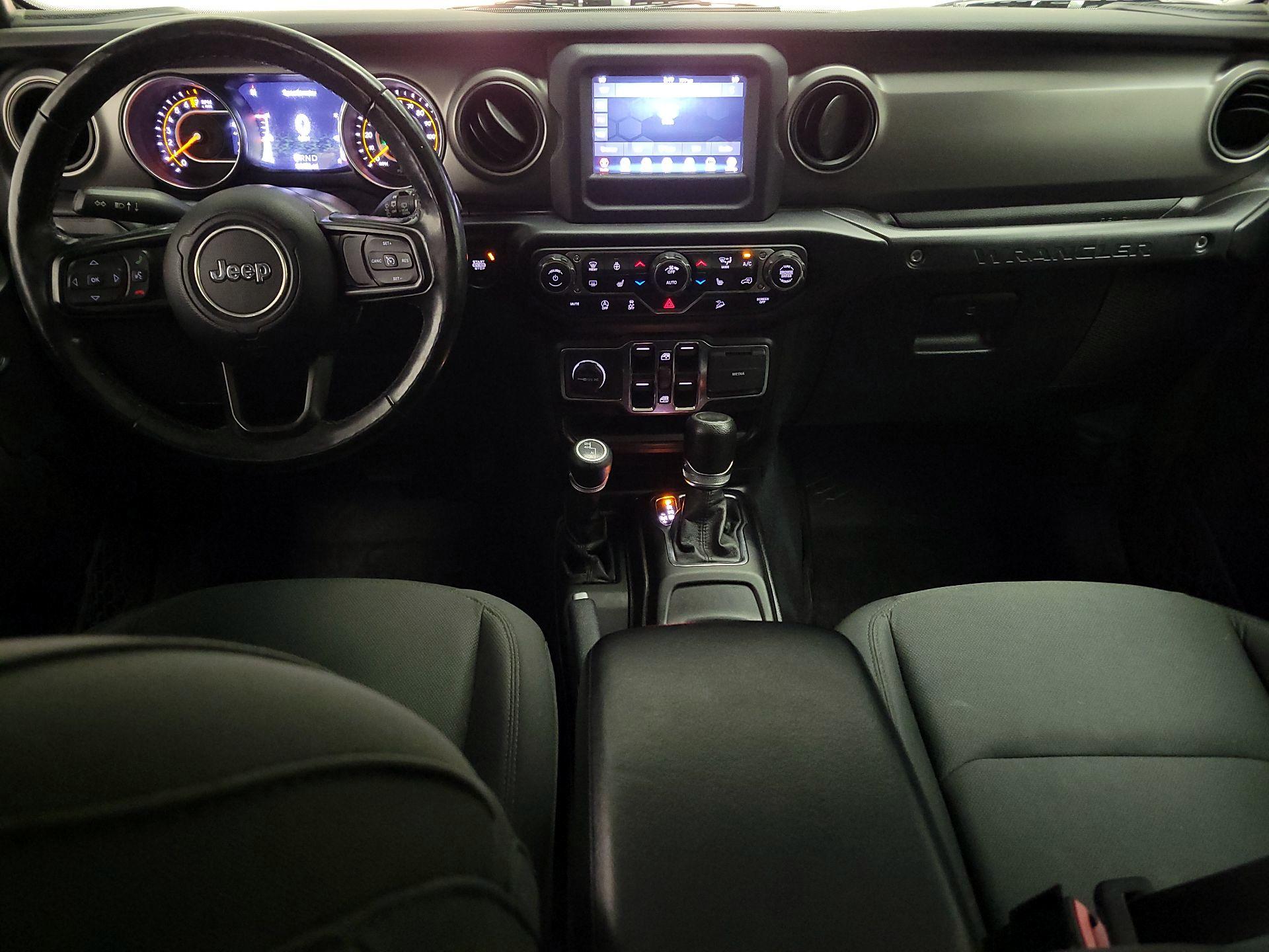 Thumbnail: 2021 Jeep Wrangler - 9