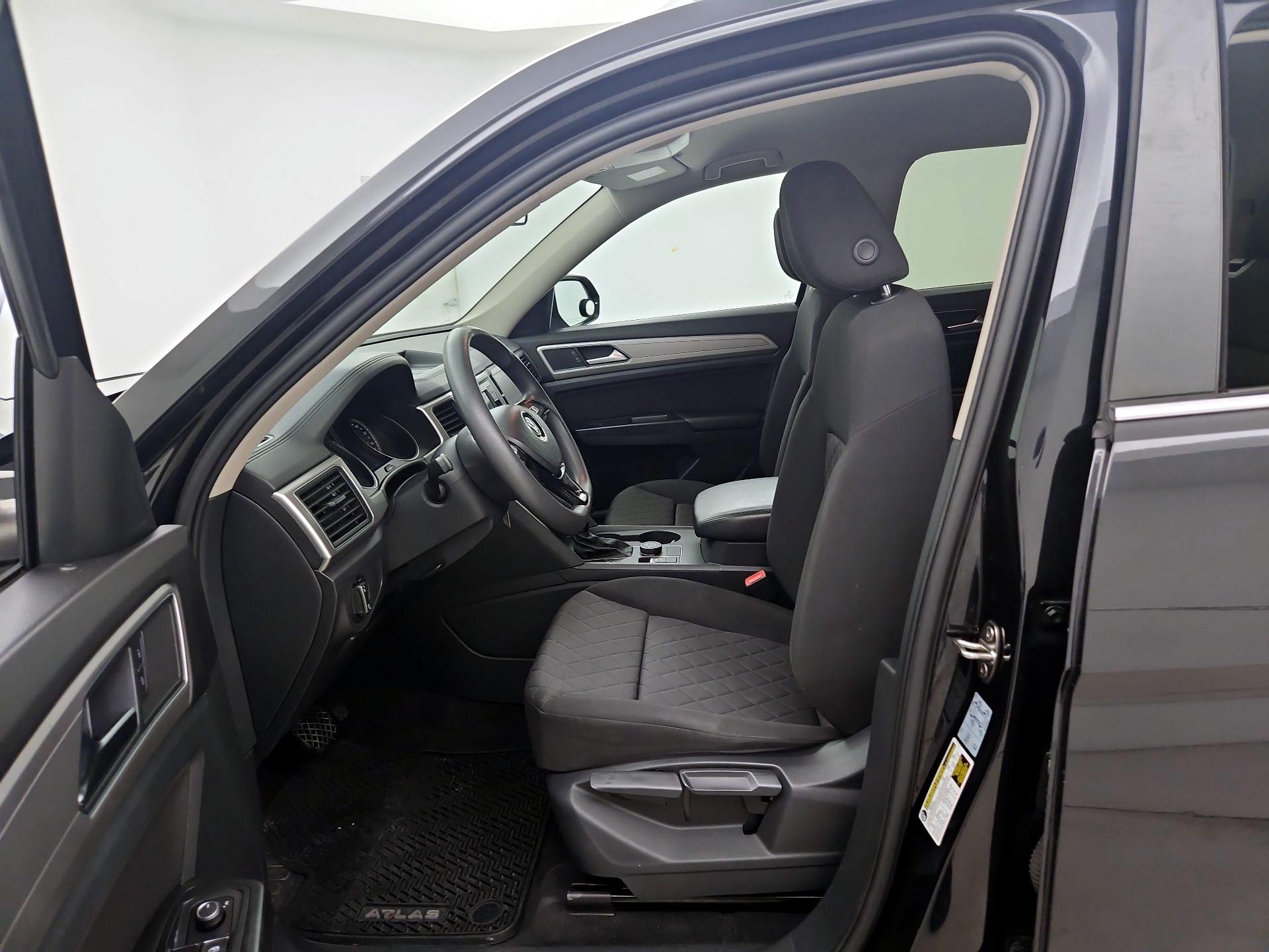 Thumbnail: 2018 Volkswagen Atlas - 11