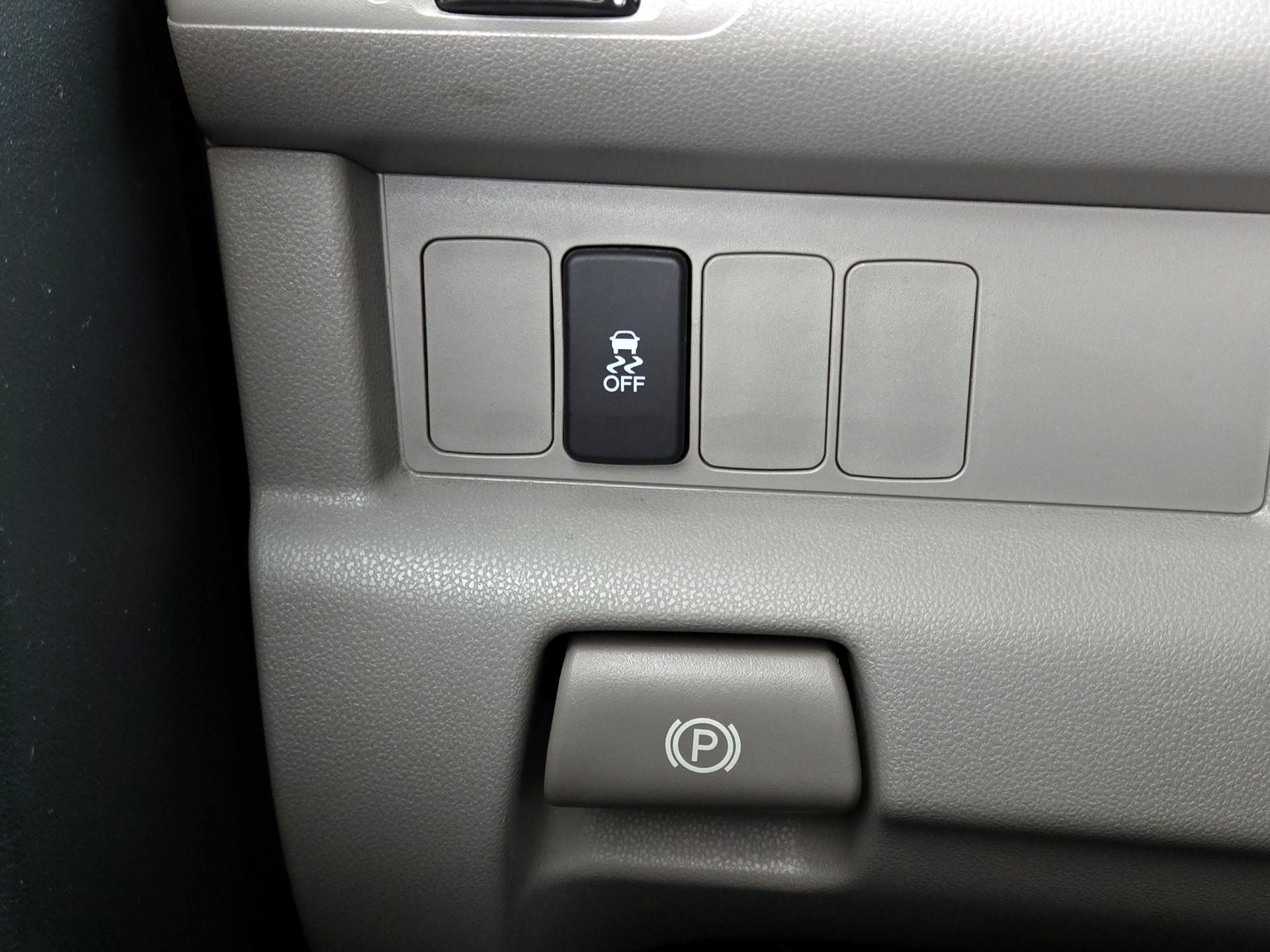 Thumbnail: 2015 Honda Pilot - 13