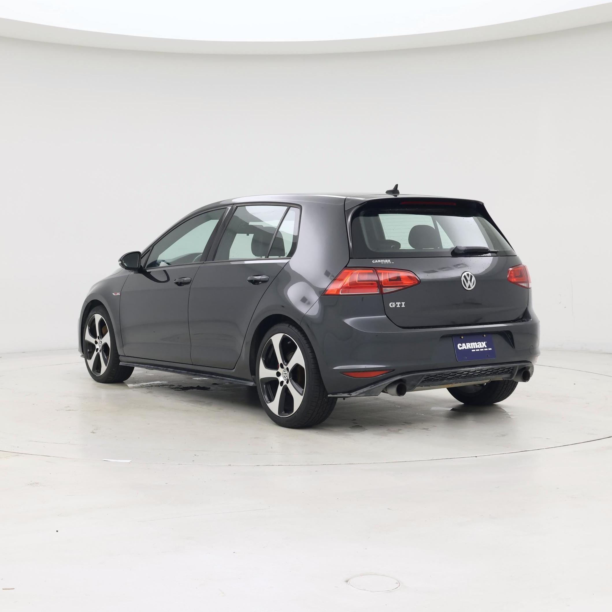 Thumbnail: 2015 Volkswagen Golf - 2