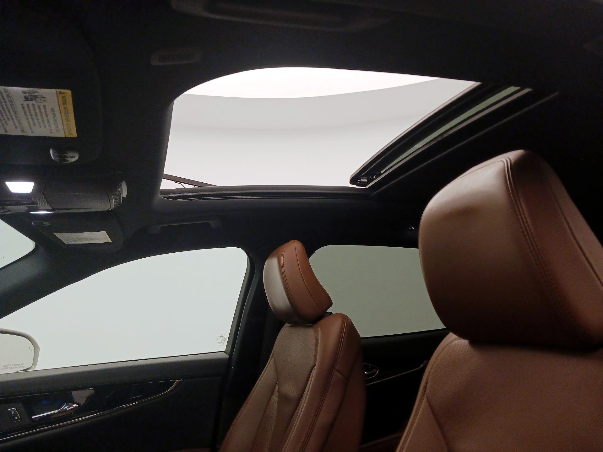 Thumbnail: 2021 Lincoln Nautilus - 20