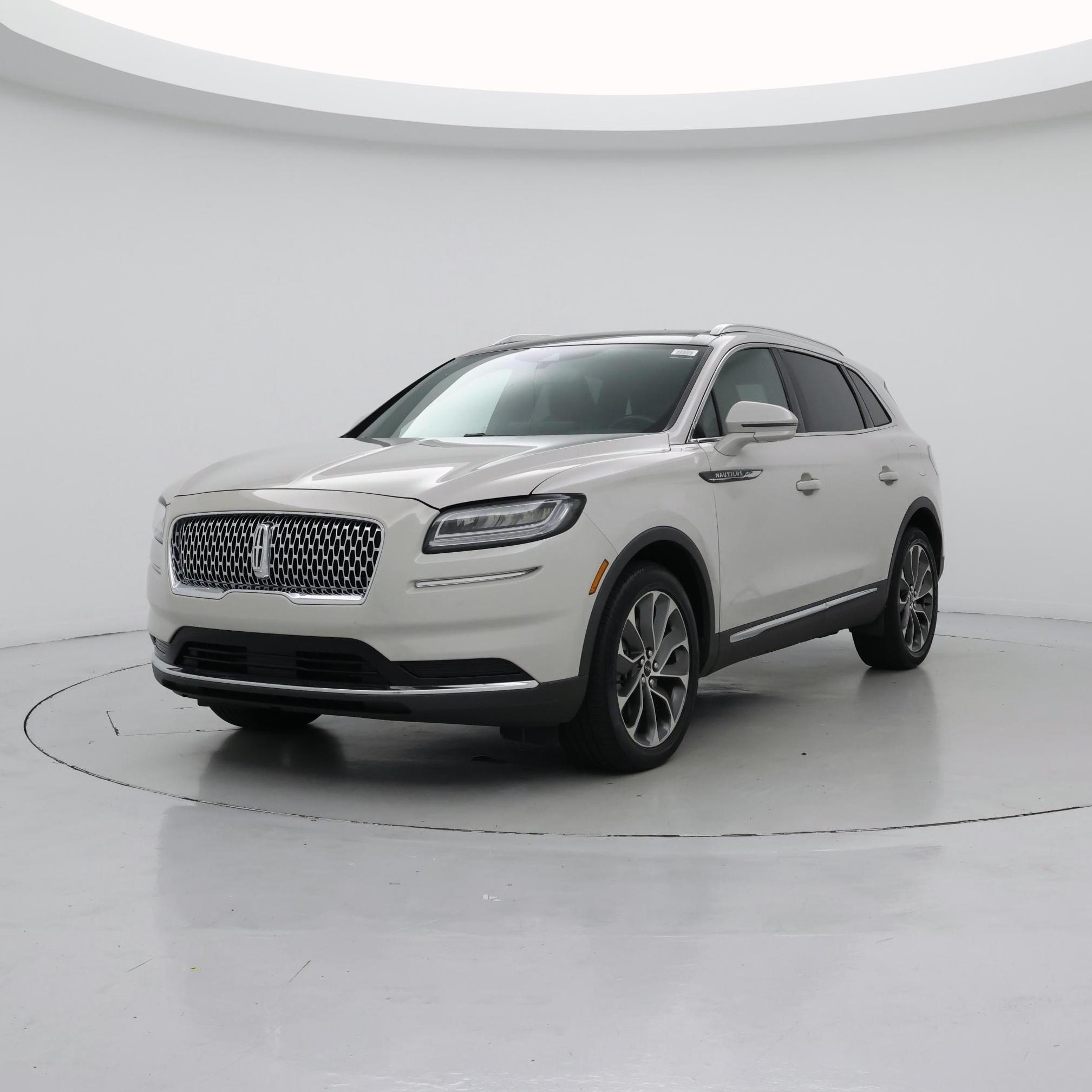 Thumbnail: 2021 Lincoln Nautilus - 4