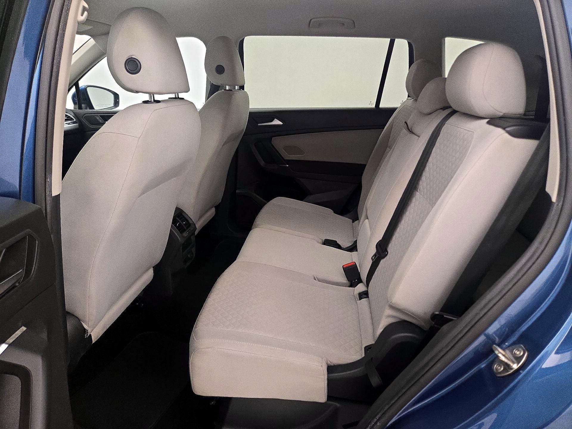 Thumbnail: 2020 Volkswagen Tiguan - 19