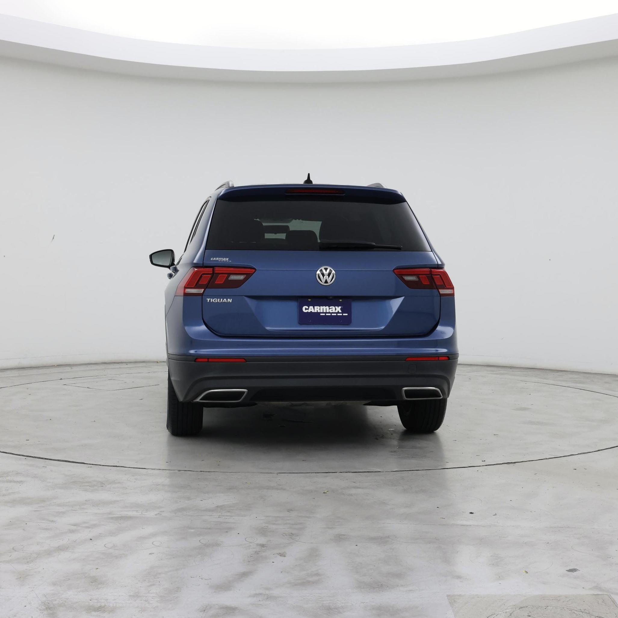 Thumbnail: 2020 Volkswagen Tiguan - 6