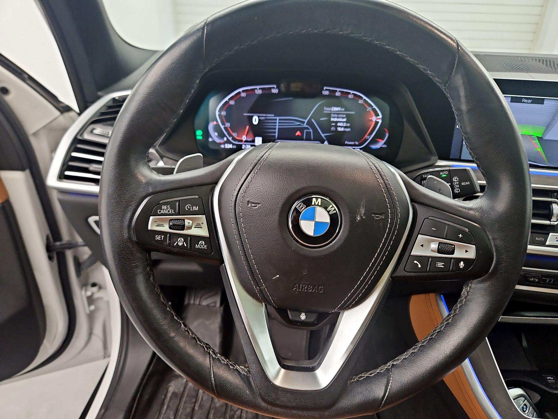 Thumbnail: 2023 BMW X5 - 10