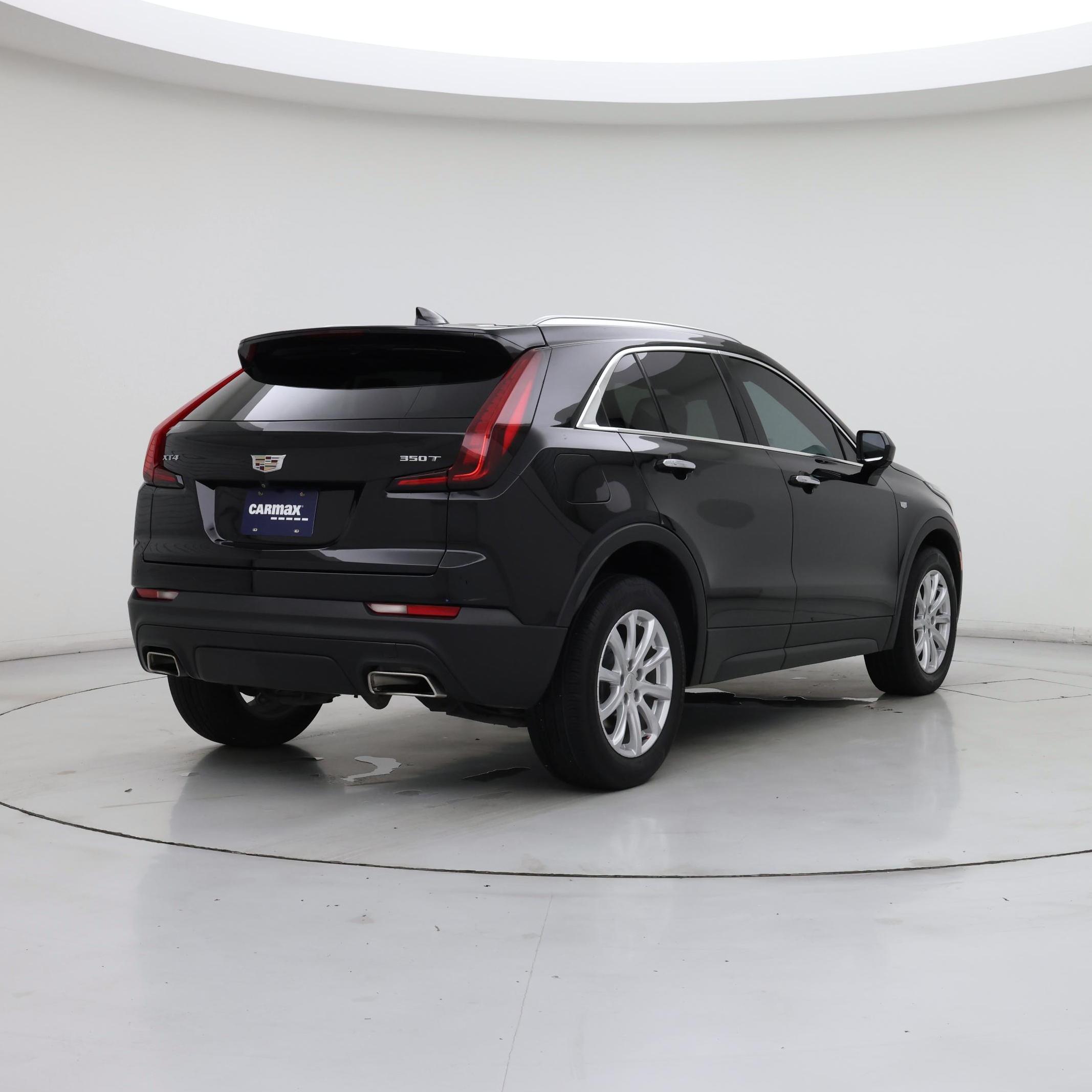 Thumbnail: 2022 Cadillac XT4 - 8