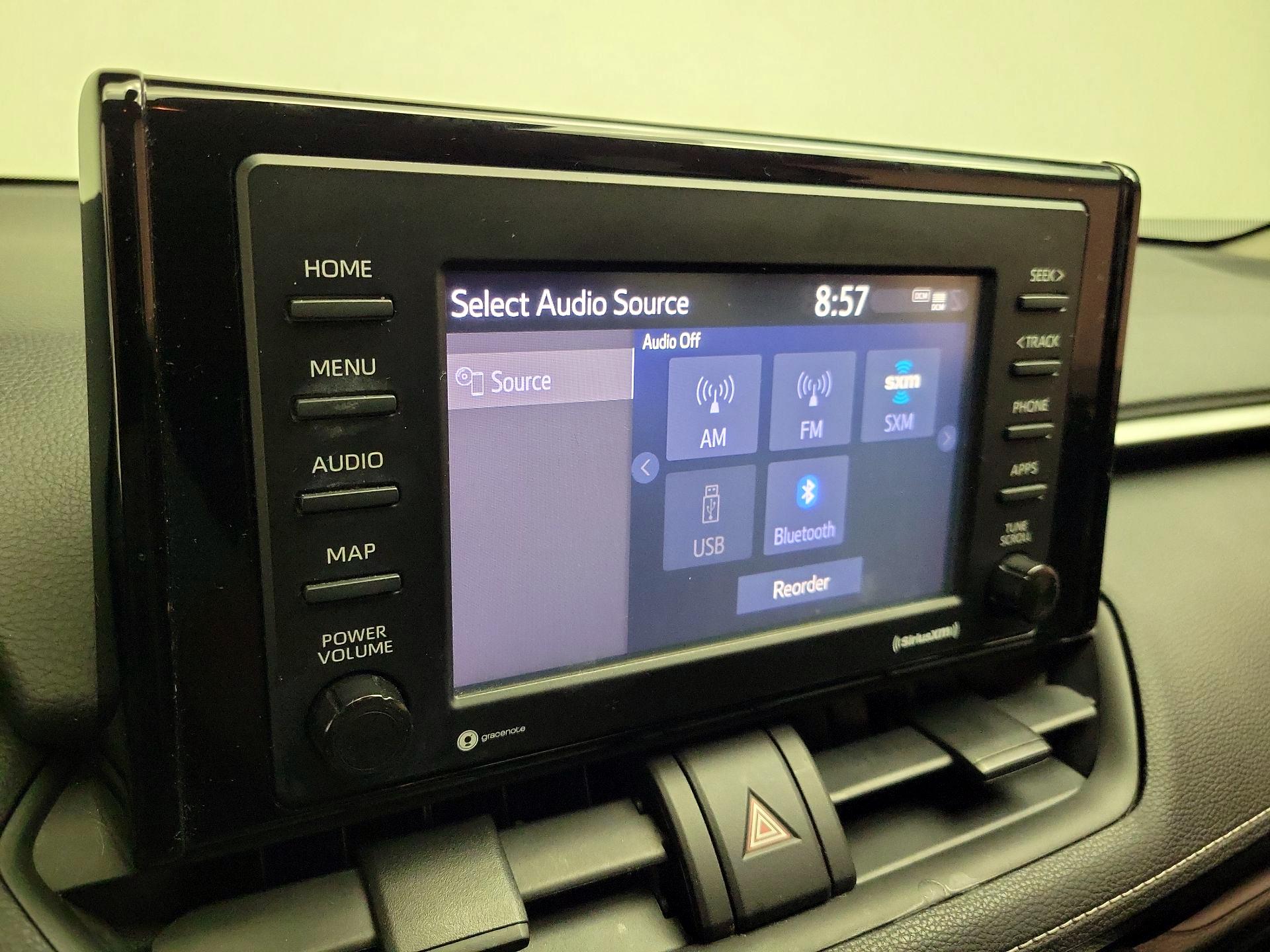 Thumbnail: 2020 Toyota RAV4 - 16