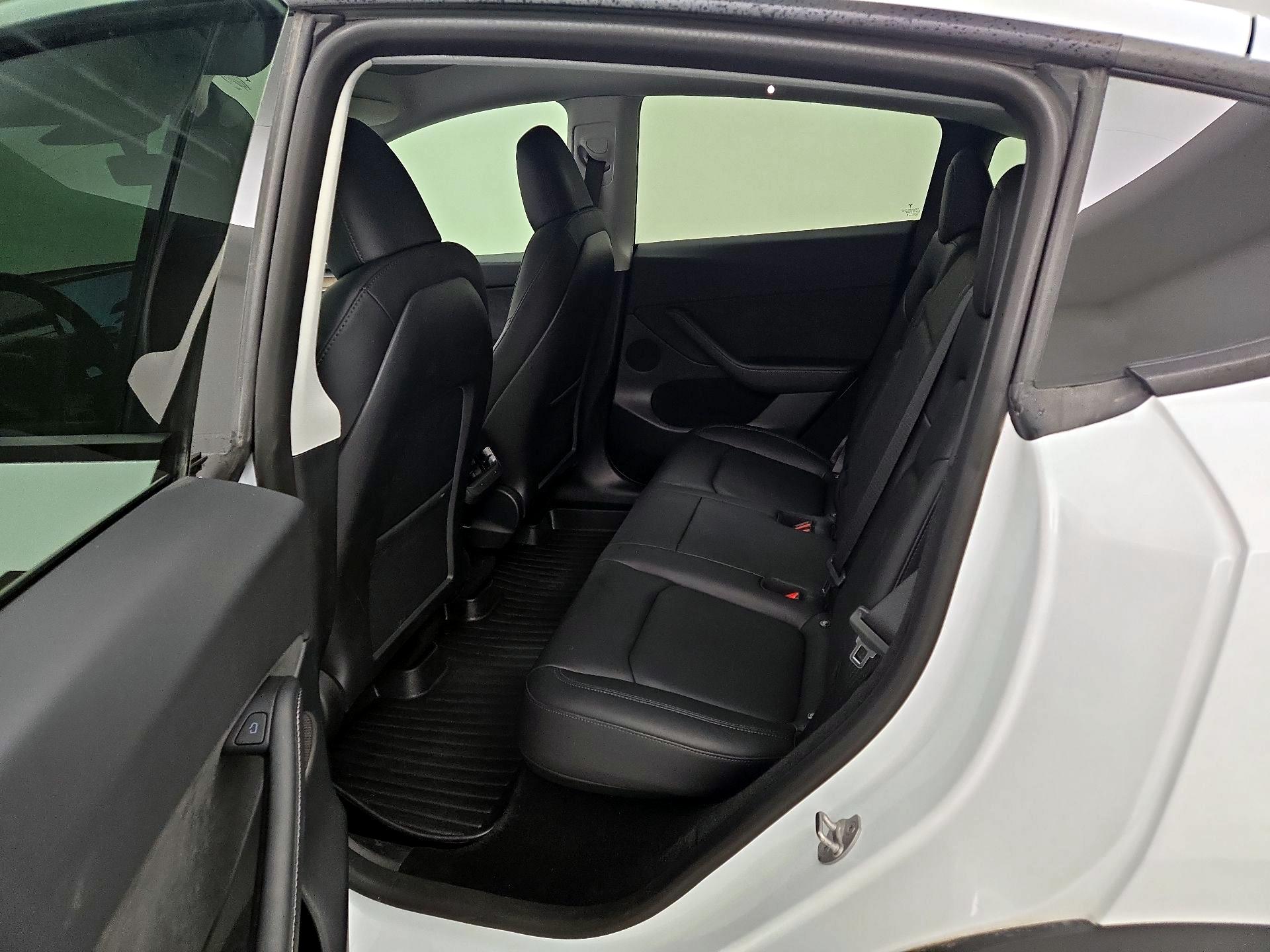 Thumbnail: 2023 Tesla Model Y - 20
