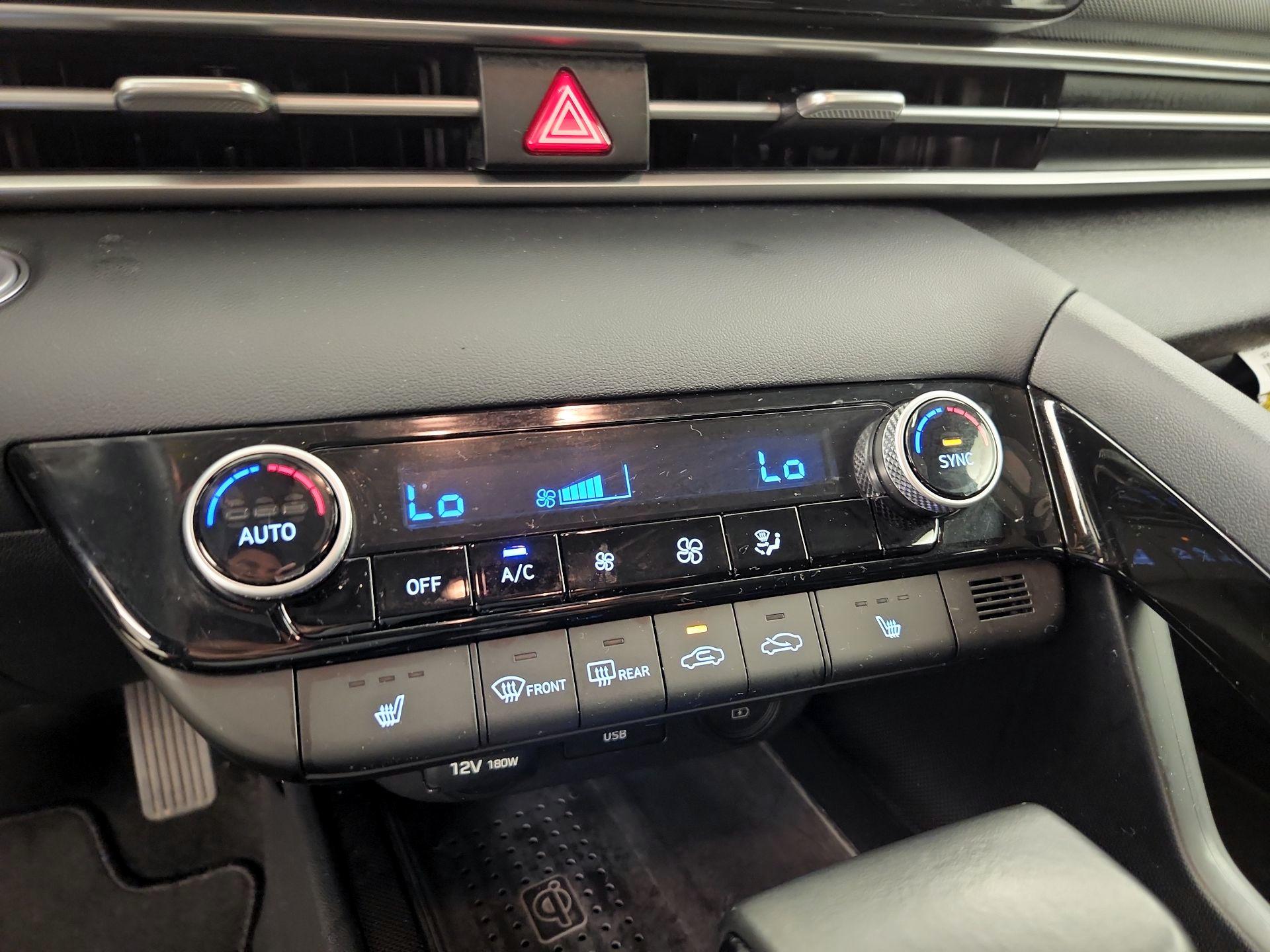 Thumbnail: 2022 Hyundai Elantra - 16