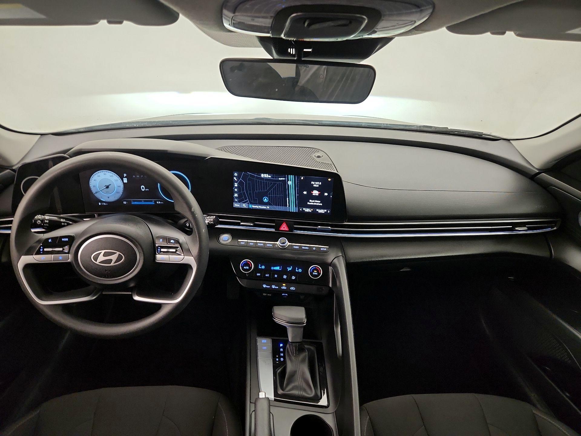 Thumbnail: 2024 Hyundai Elantra - 9