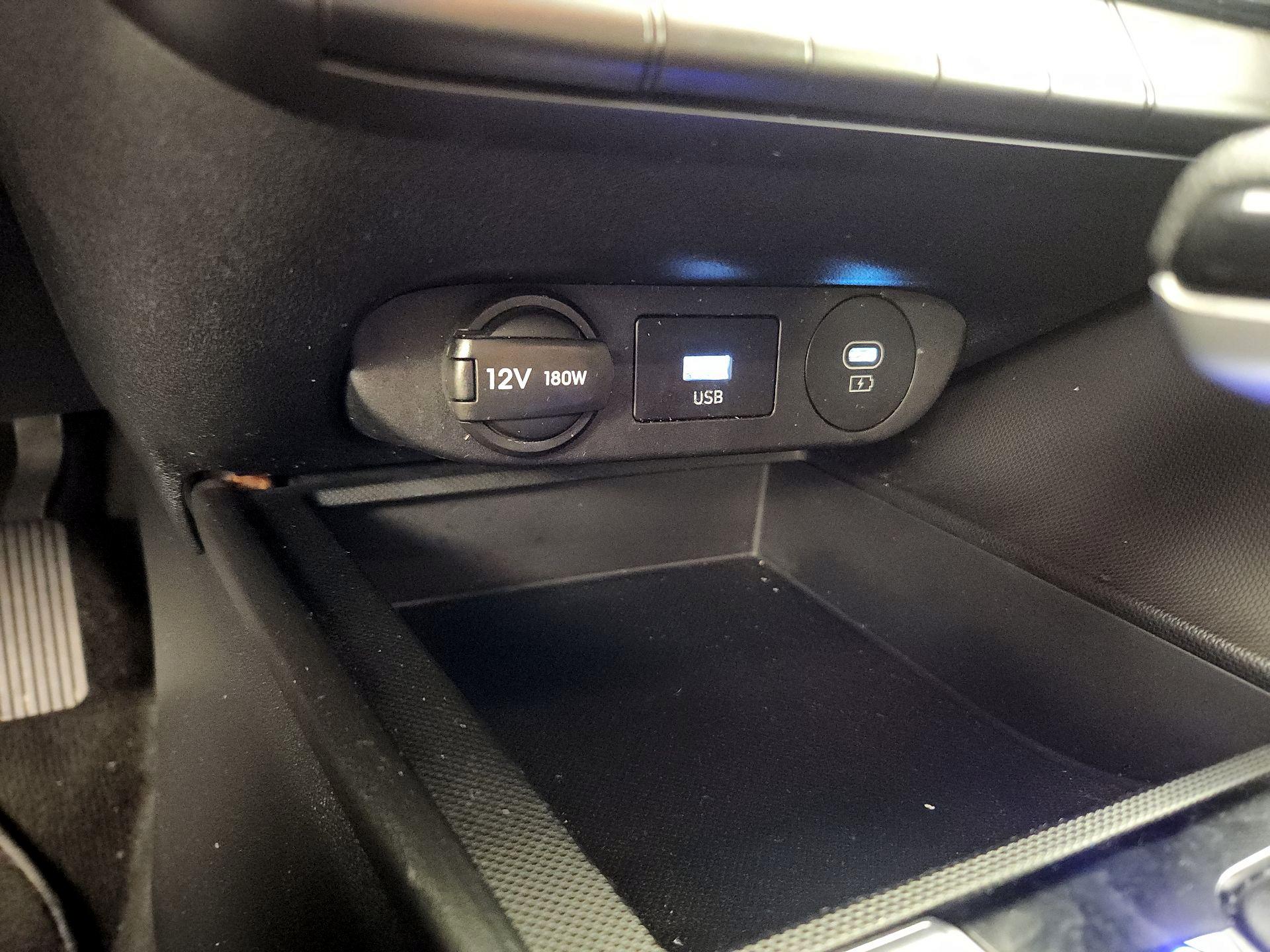 Thumbnail: 2024 Hyundai Elantra - 19