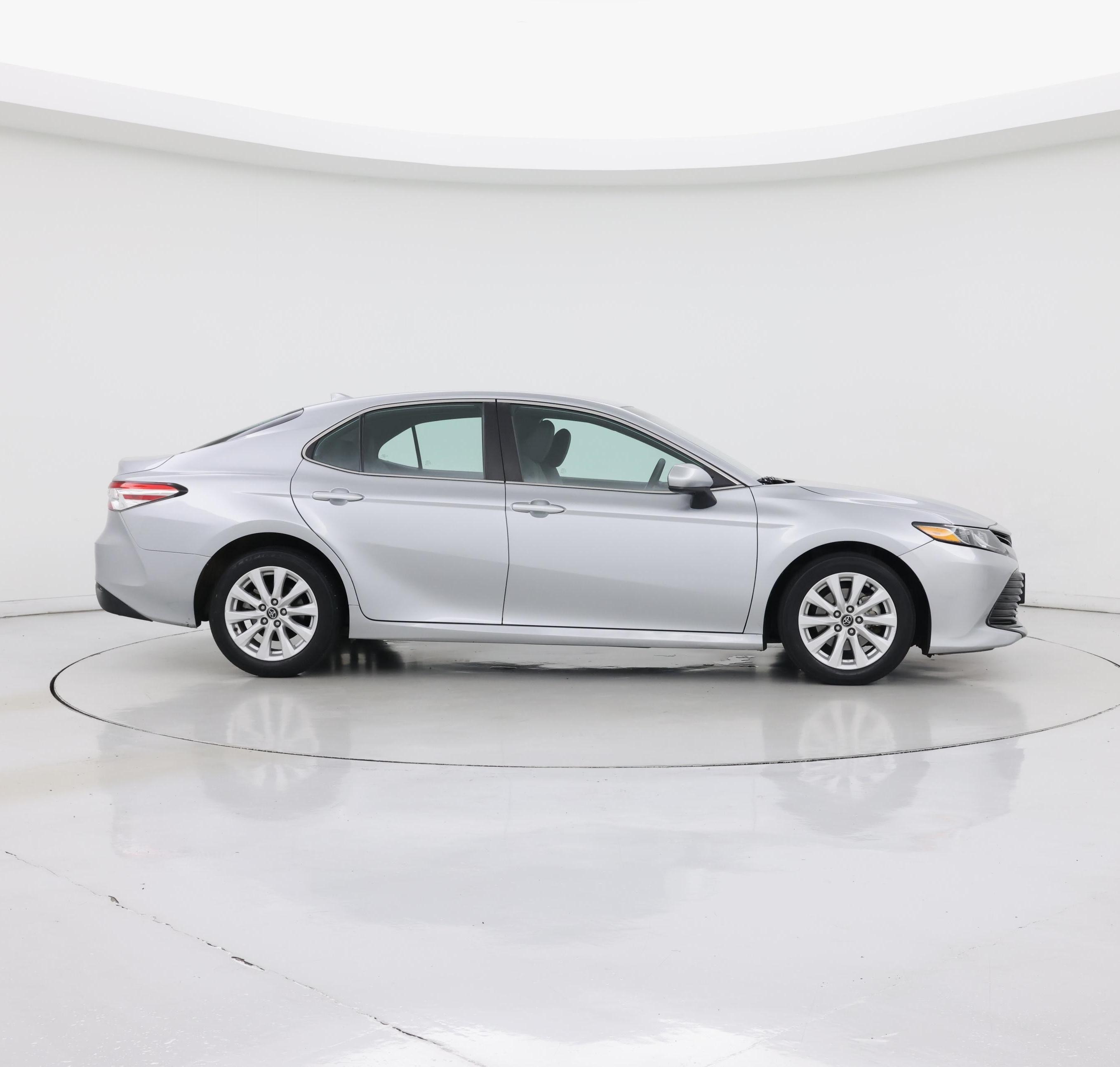 Thumbnail: 2020 Toyota Camry - 7