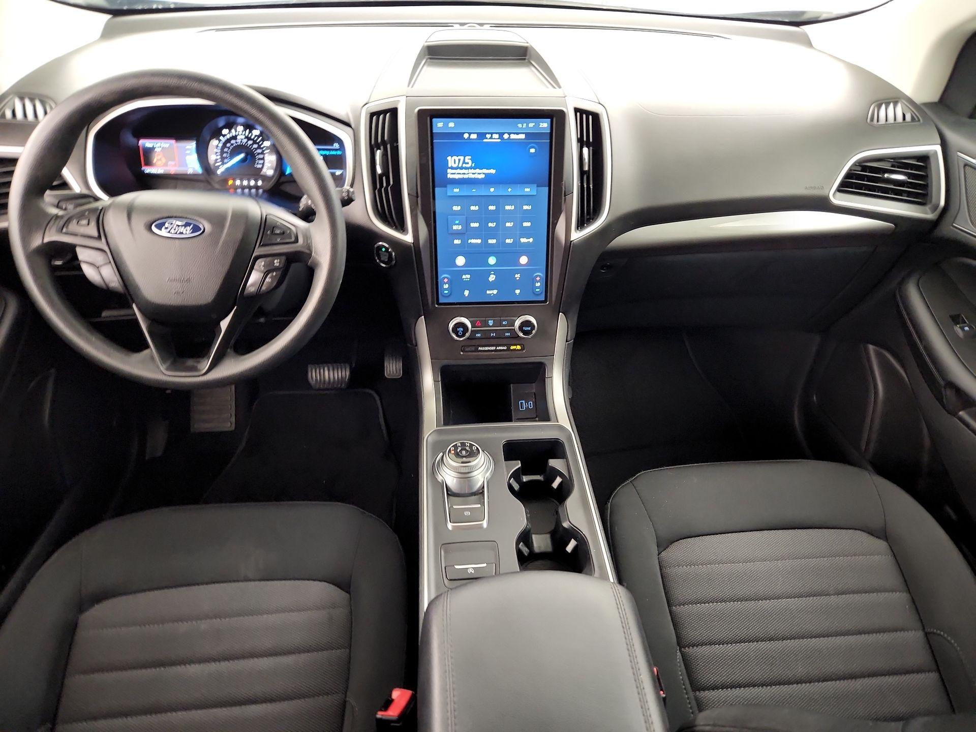 Thumbnail: 2021 Ford Edge - 9