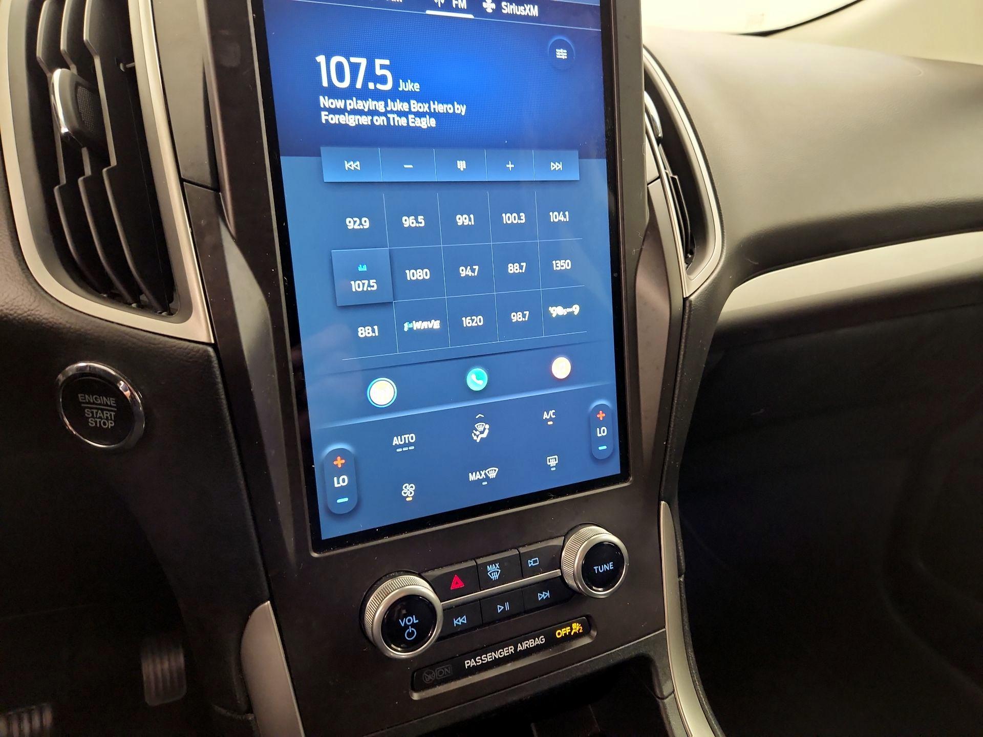 Thumbnail: 2021 Ford Edge - 15