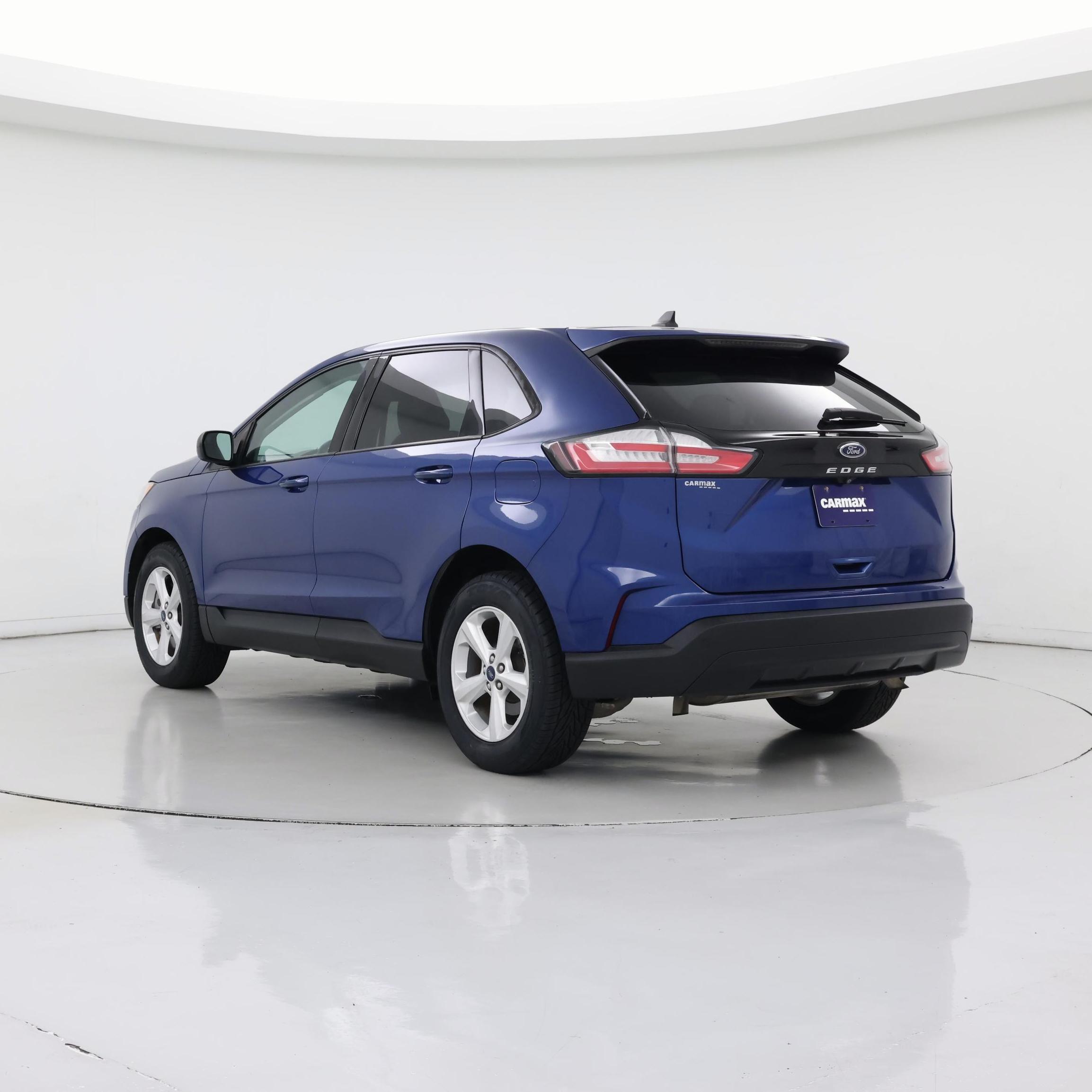 Thumbnail: 2021 Ford Edge - 2