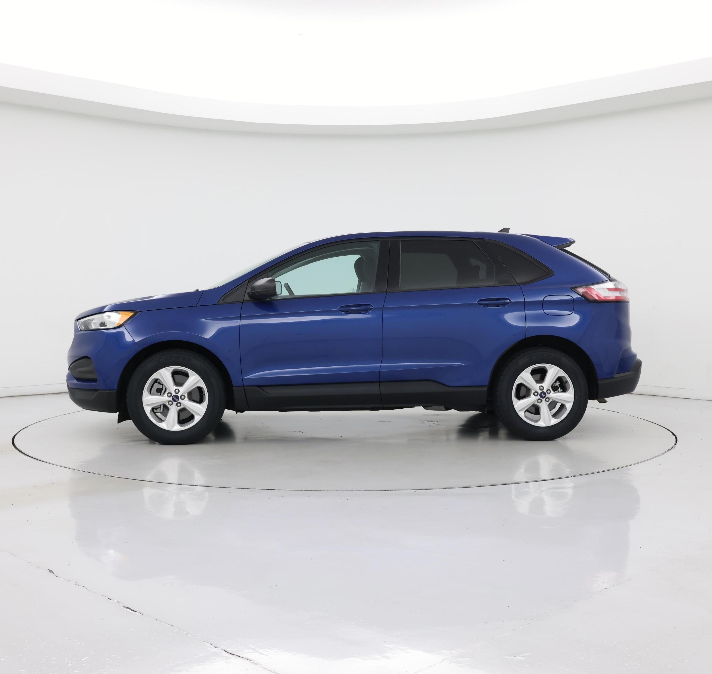 Thumbnail: 2021 Ford Edge - 3