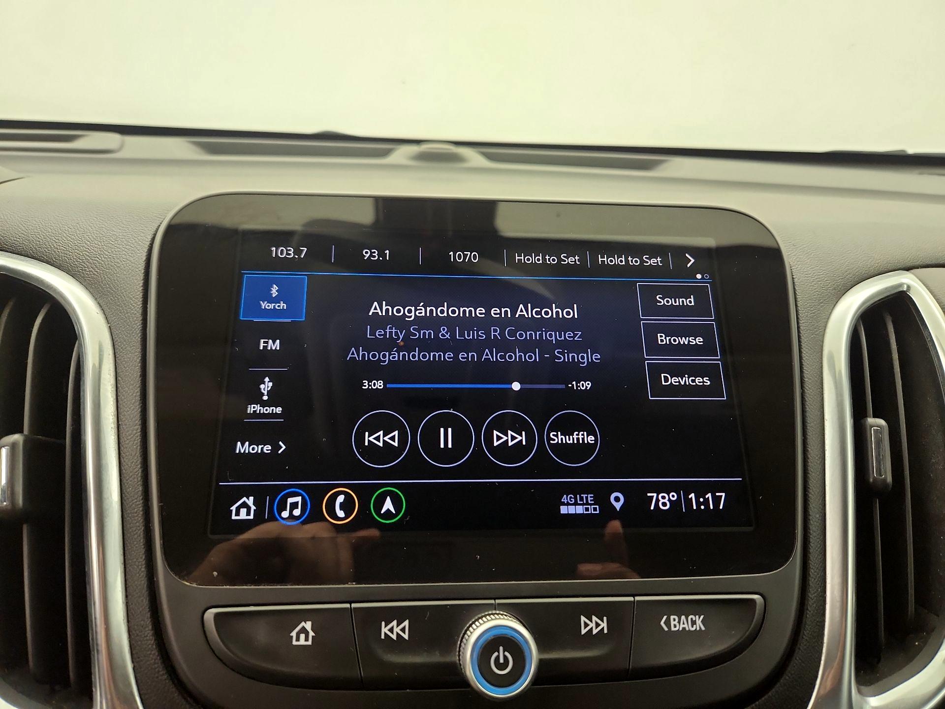 Thumbnail: 2021 Chevrolet Equinox - 15