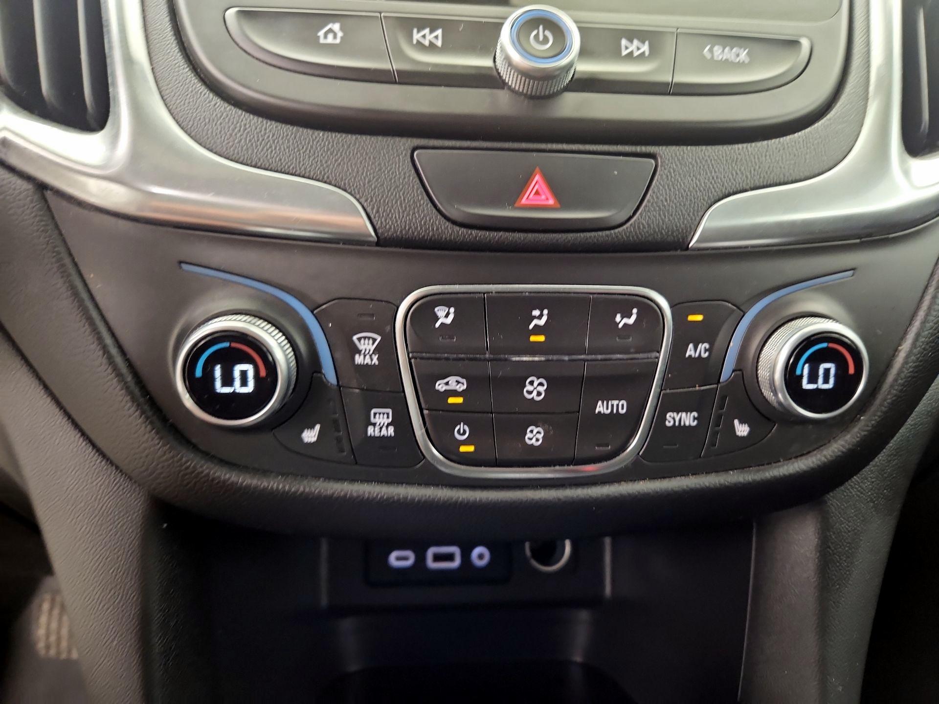 Thumbnail: 2021 Chevrolet Equinox - 16