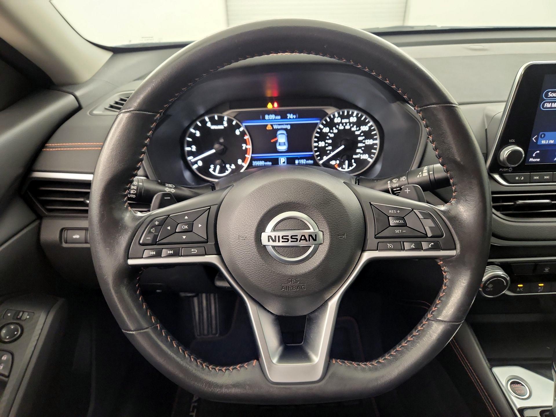 Thumbnail: 2022 Nissan Altima - 10