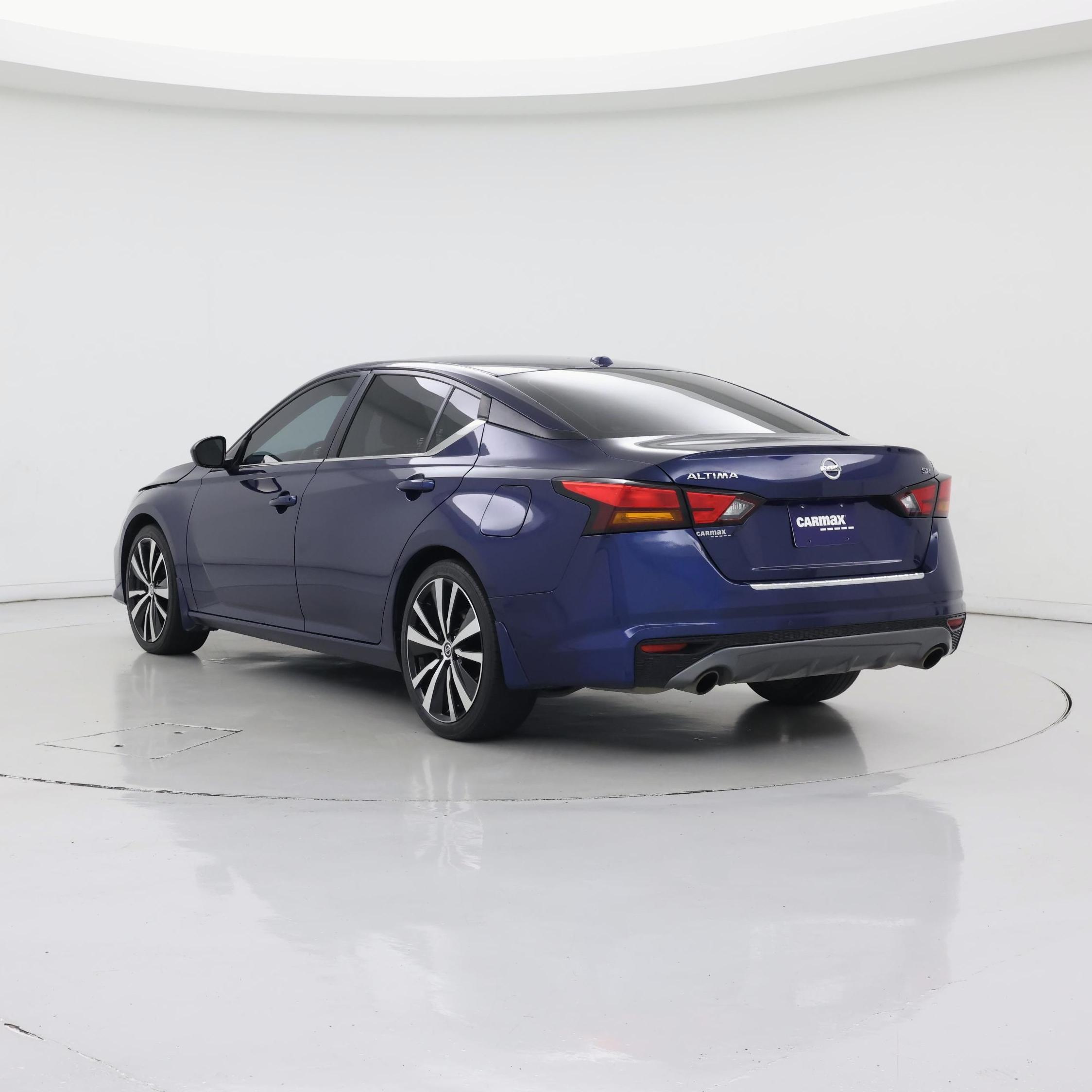 Thumbnail: 2022 Nissan Altima - 2