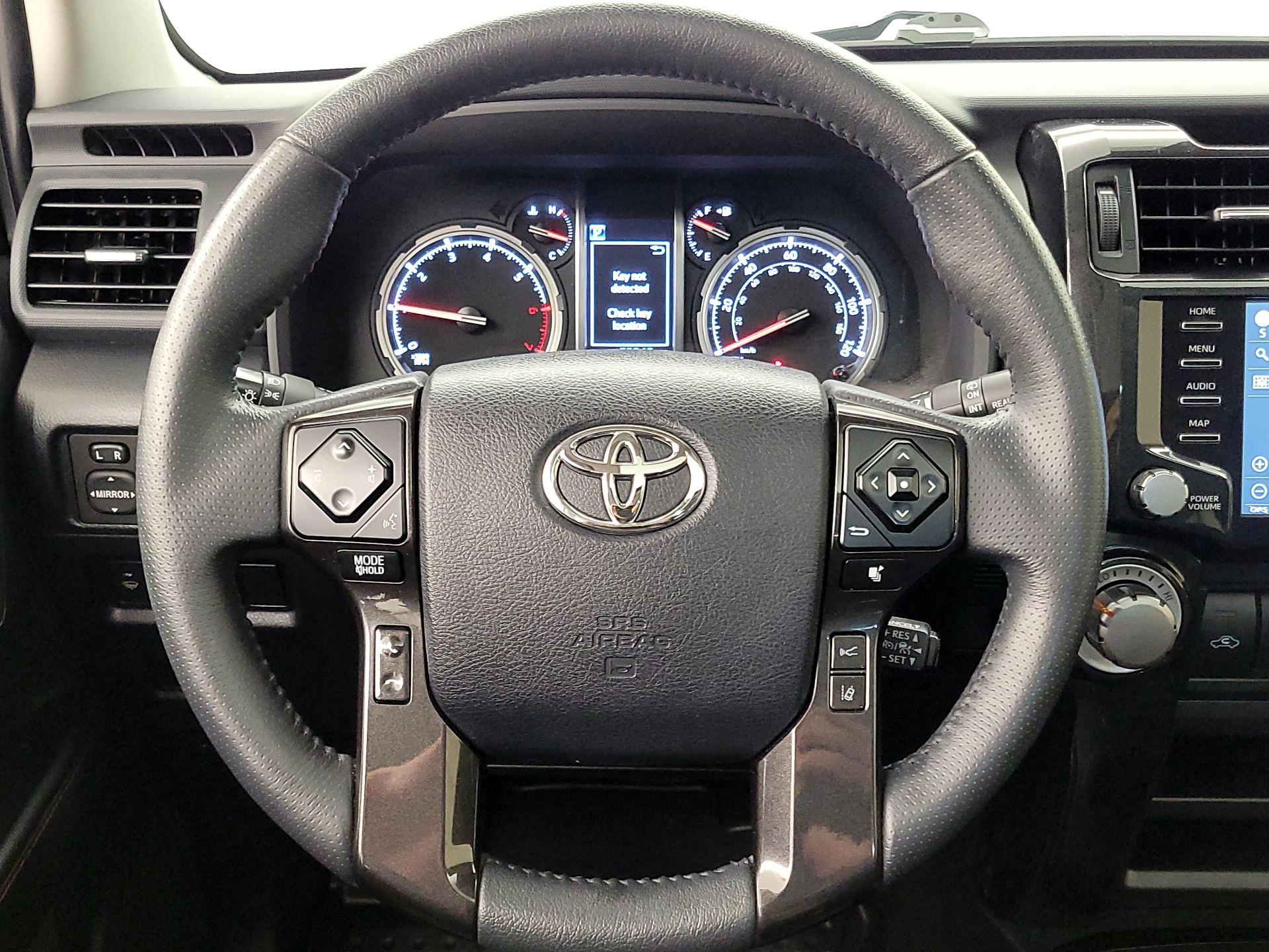 Thumbnail: 2020 Toyota 4Runner - 10