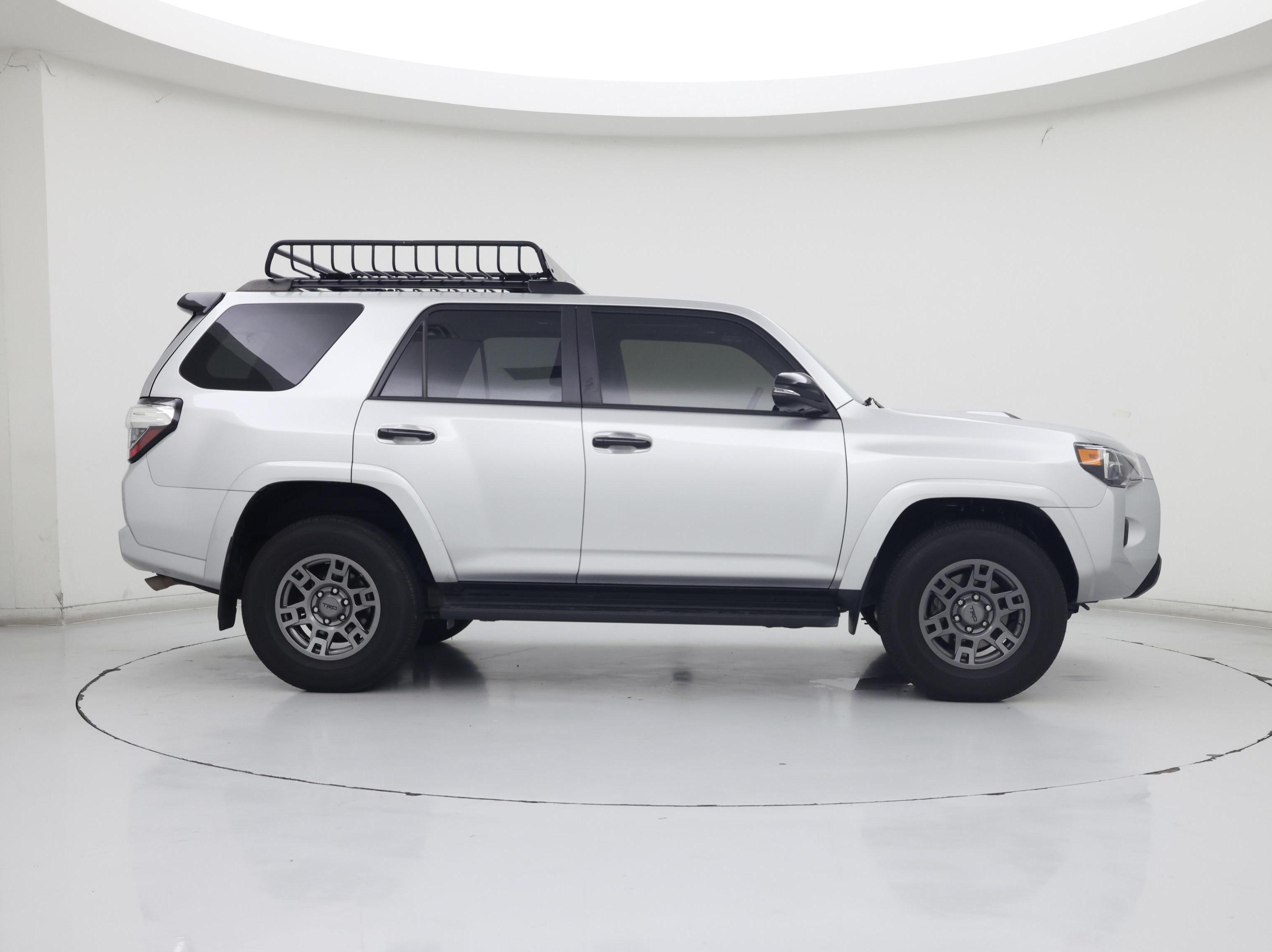 Thumbnail: 2020 Toyota 4Runner - 7
