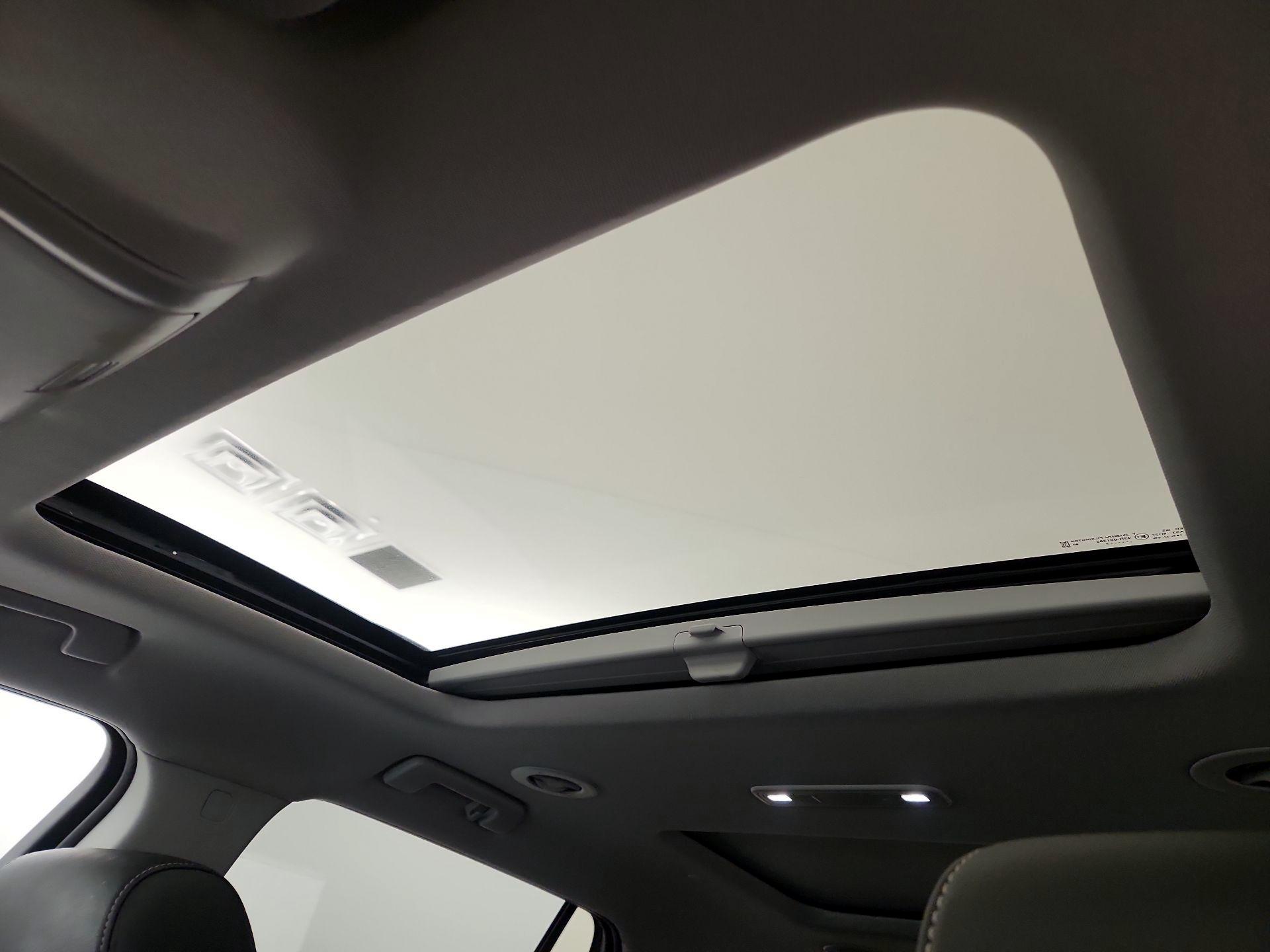 Thumbnail: 2022 GMC Acadia - 19