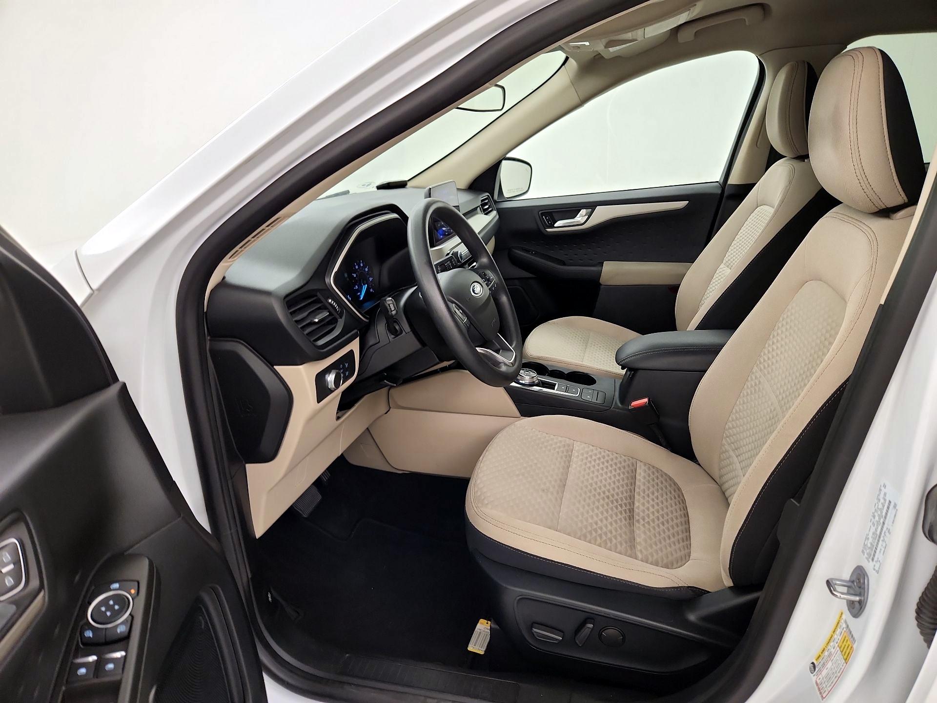 Thumbnail: 2020 Ford Escape - 11