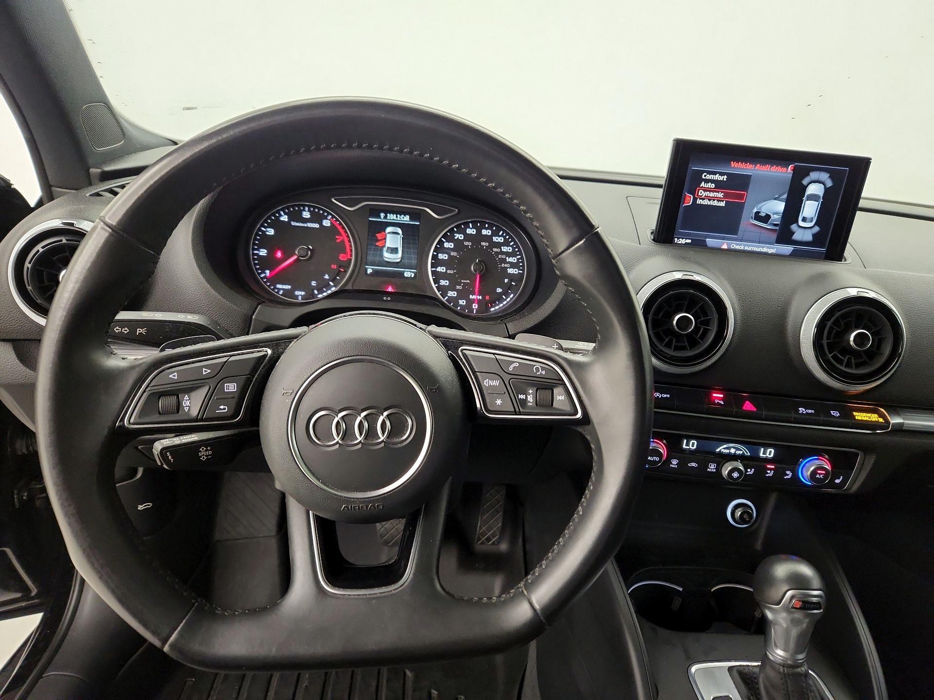 Thumbnail: 2020 Audi A3 - 10