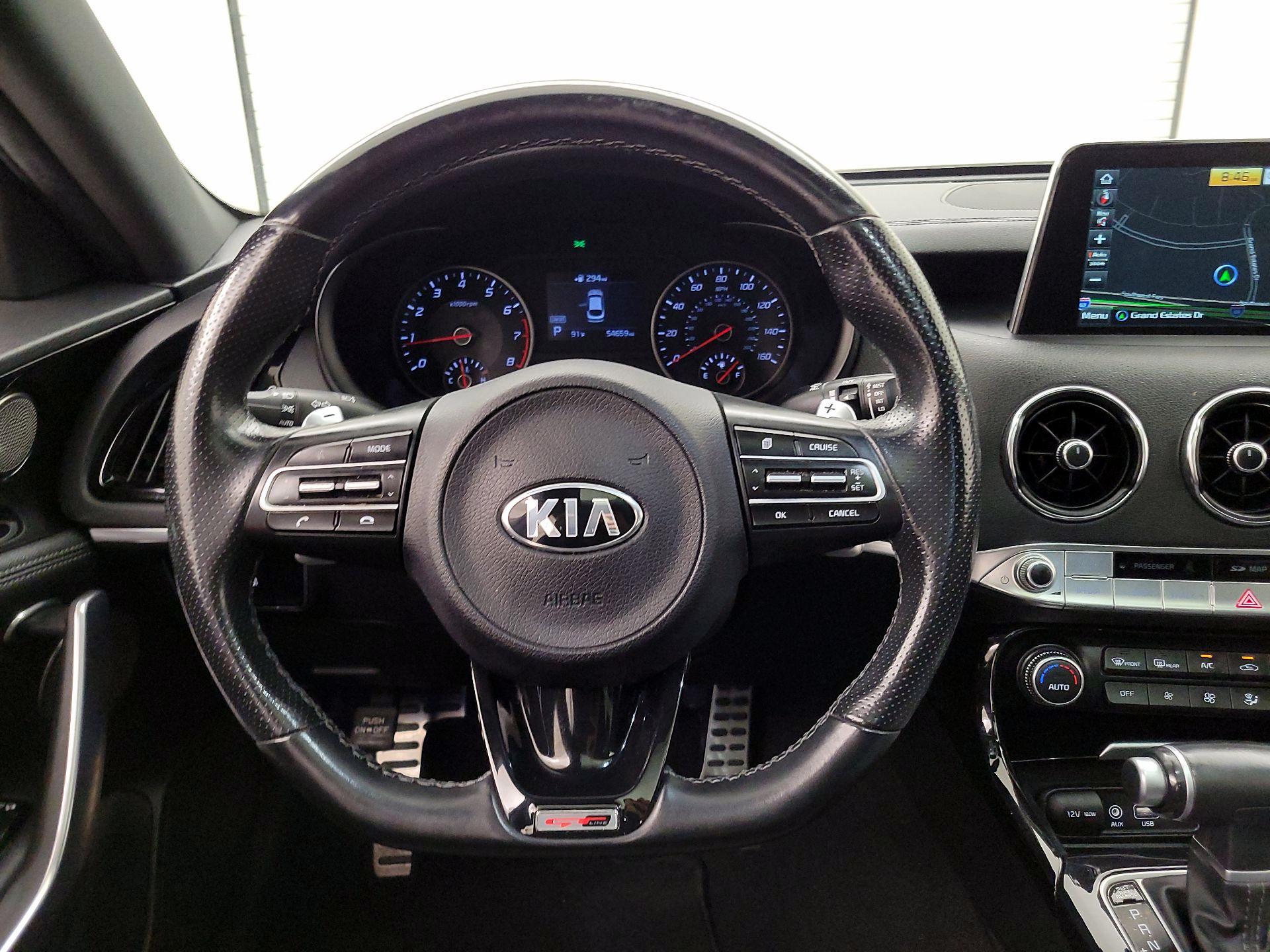 Thumbnail: 2020 Kia Stinger - 10