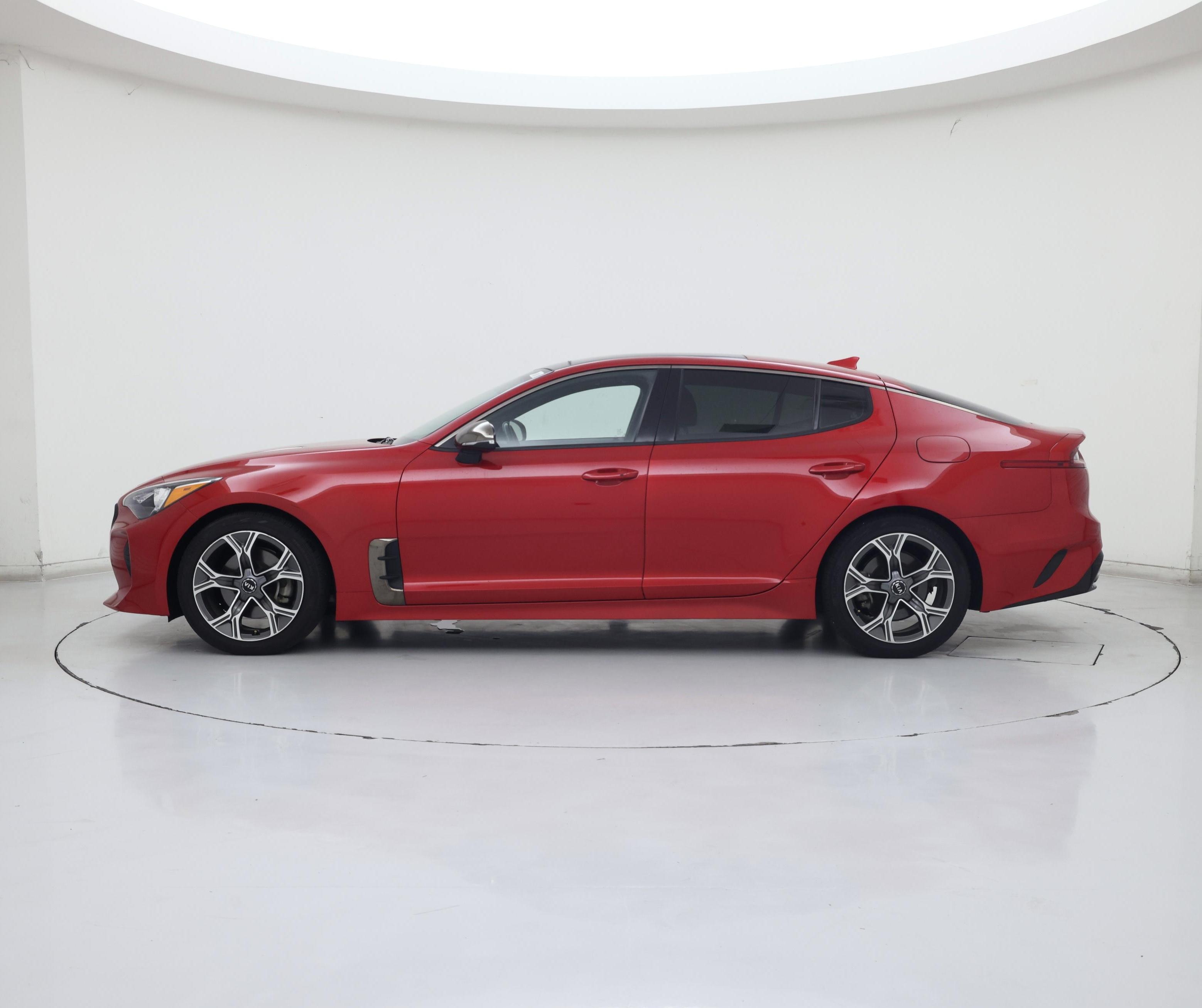 Thumbnail: 2020 Kia Stinger - 3