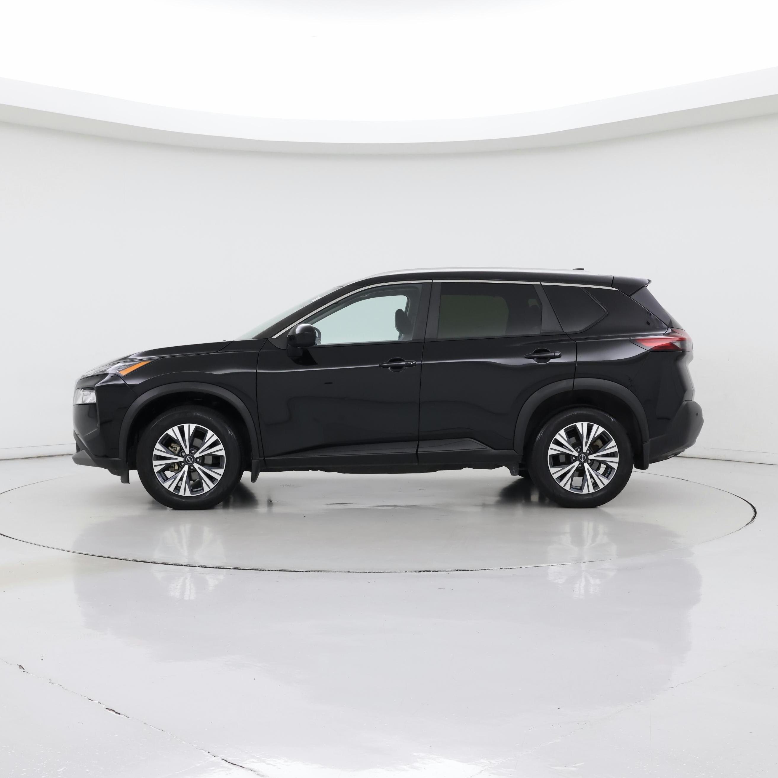 Thumbnail: 2023 Nissan Rogue - 3